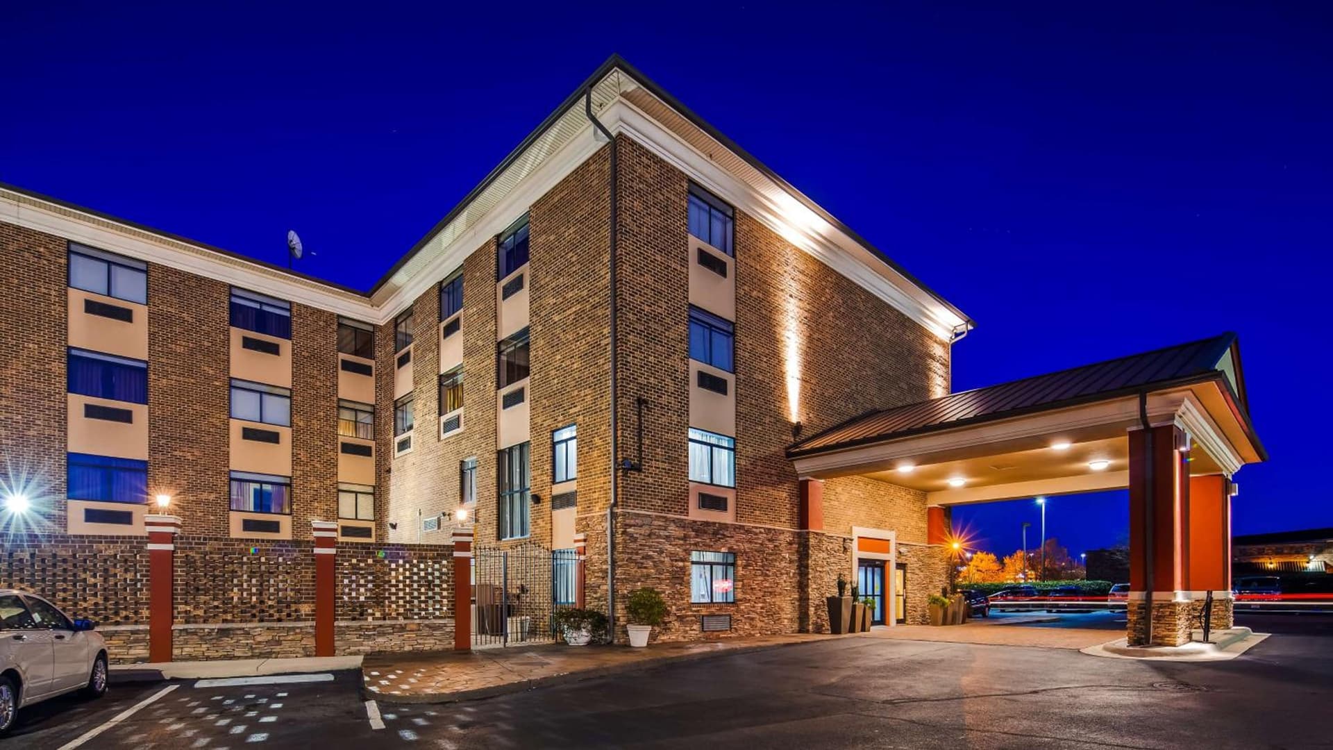 Best Western Plus Pineville-Charlotte South featured exterior or lobby in Charlotte, NC — similar hotel