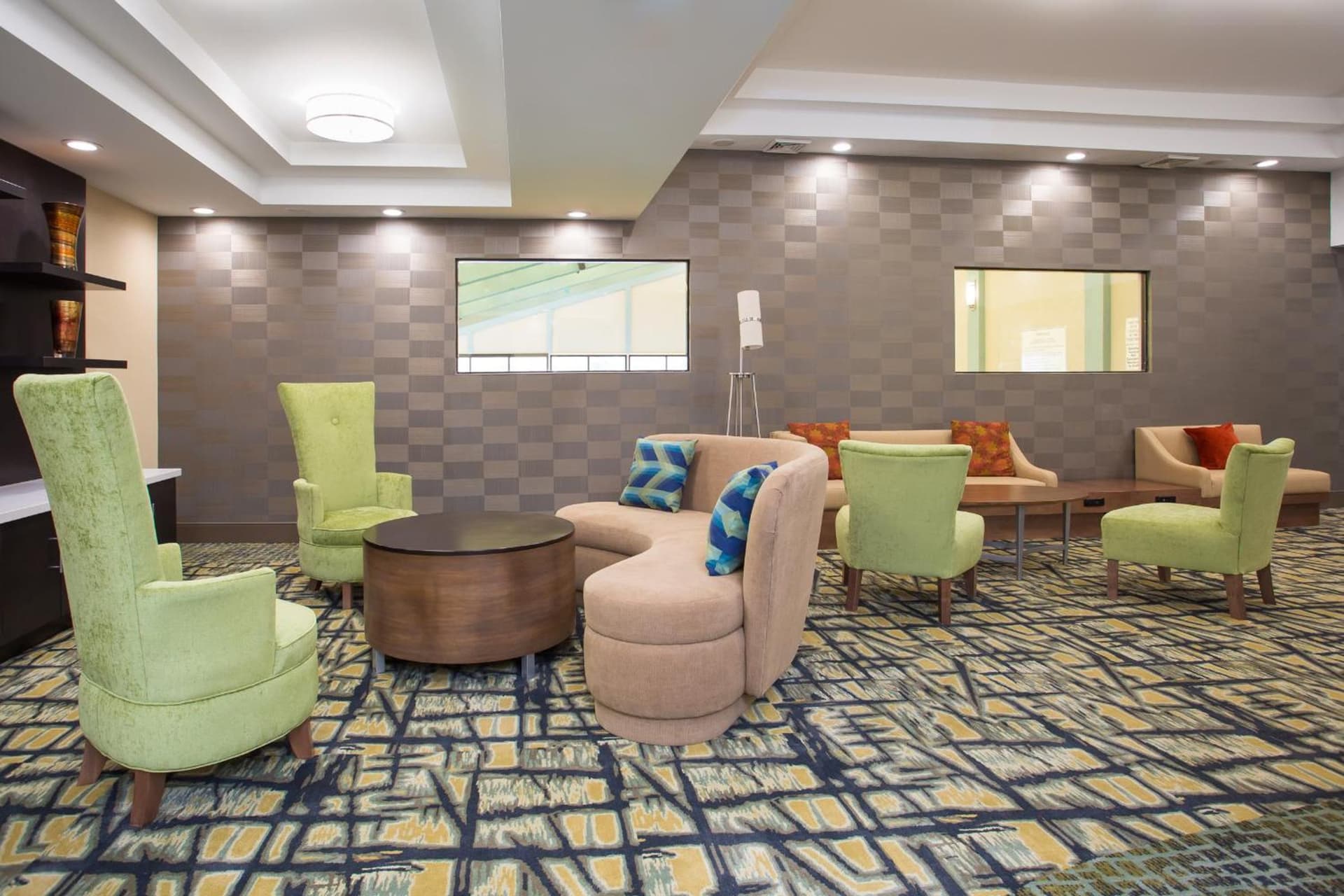 Best Western Plus New Englander gallery photo in Woburn, MA — image 16
