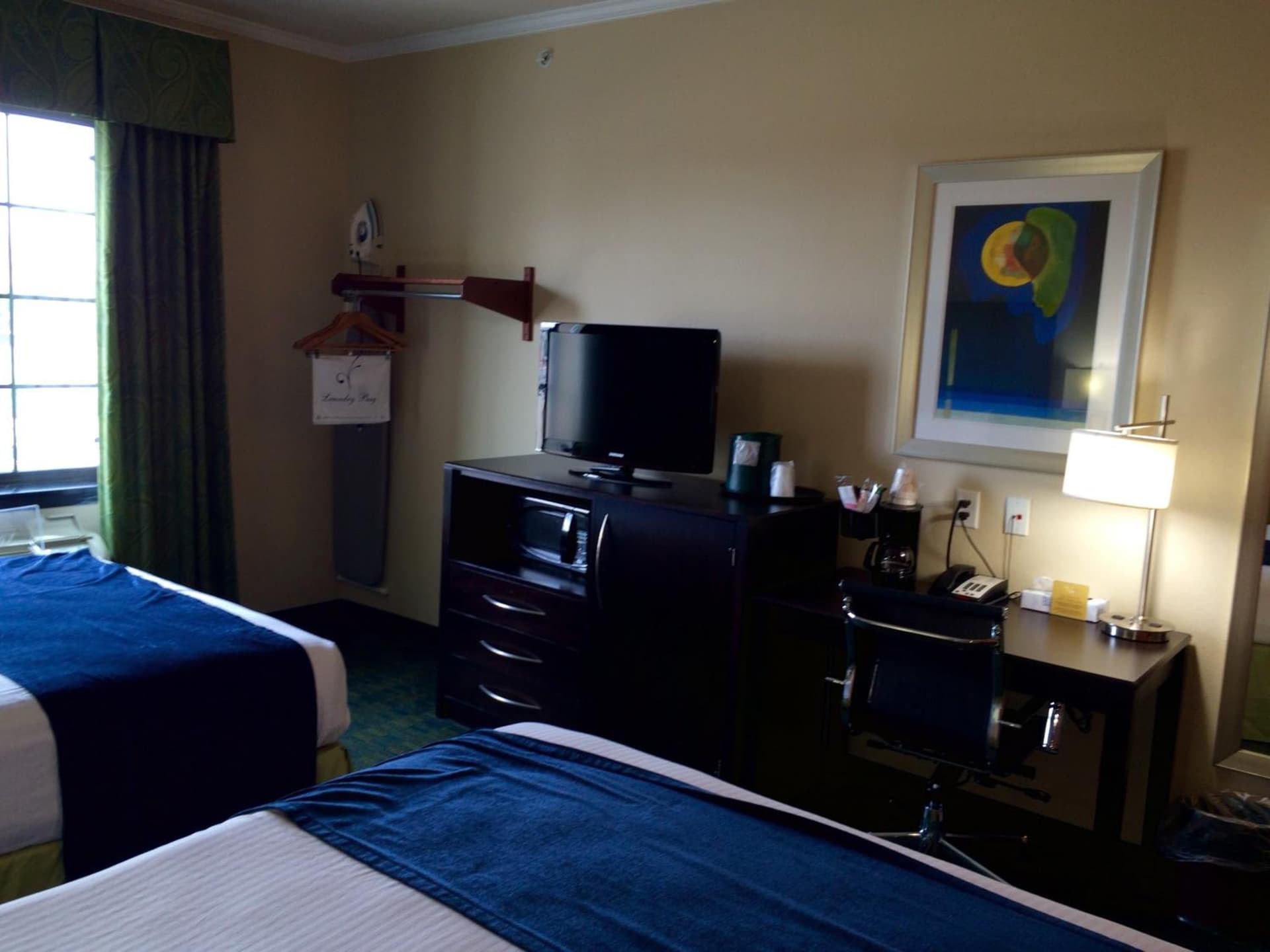 Cityview Inn & Suites Downtown /RiverCenter Area interior in San Antonio, TX — gallery photo 2
