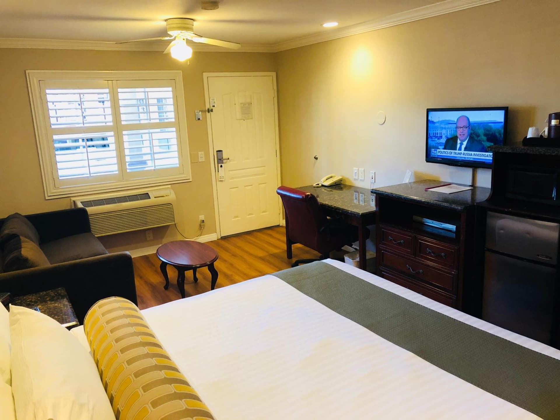 Dynasty Suites Hotel gallery photo in Riverside, CA — image 7