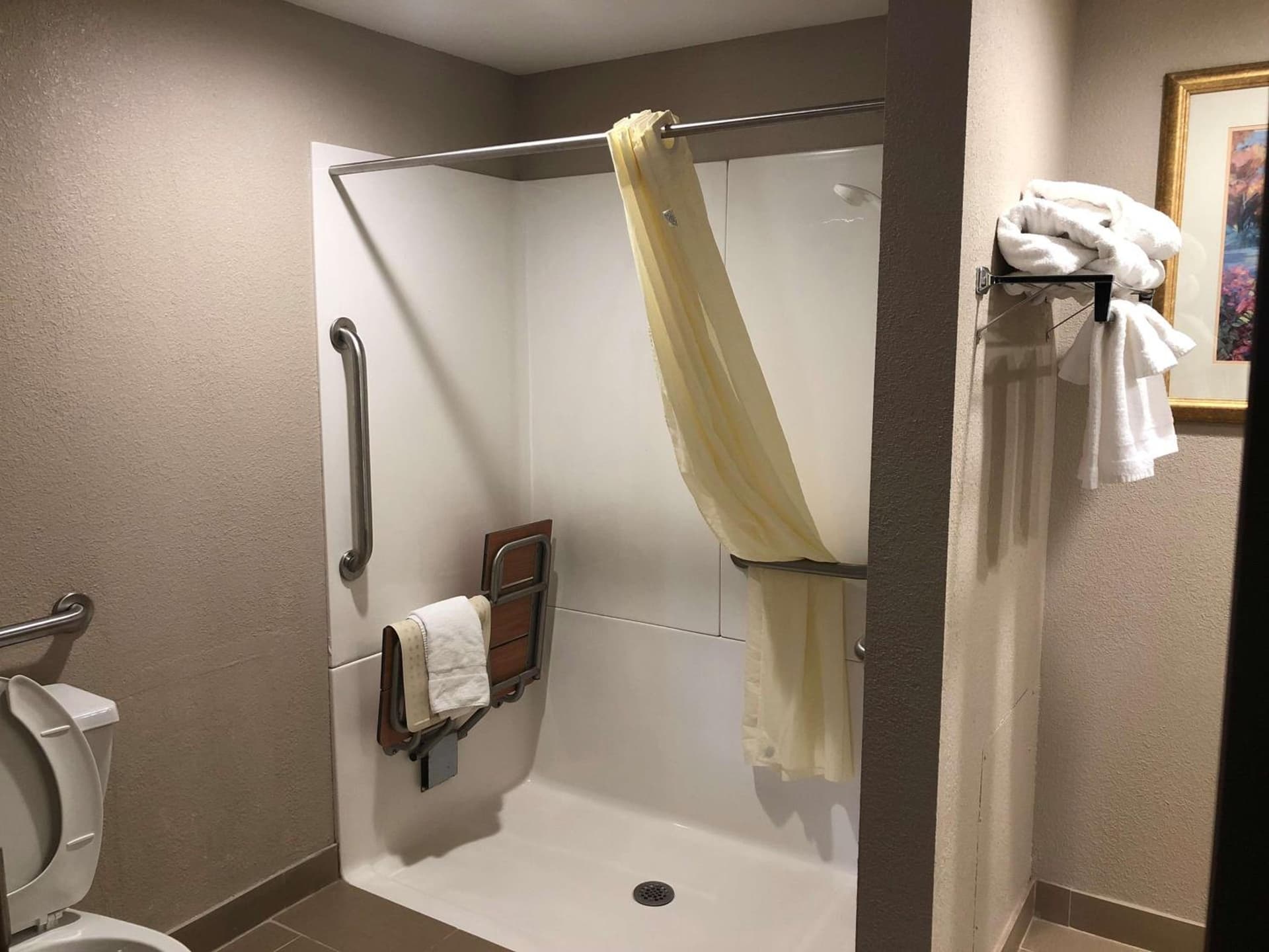 Best Western Gateway Adirondack Inn gallery photo in Utica, NY — image 14