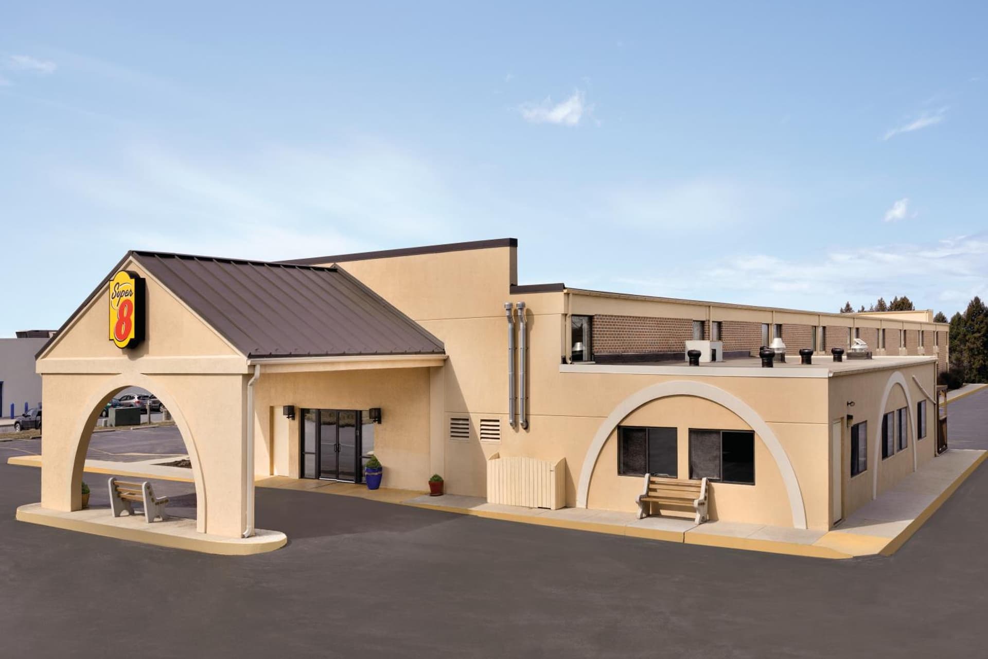 Super 8 by Wyndham Chambersburg I-81 gallery photo in Chambersburg, PA — image 20