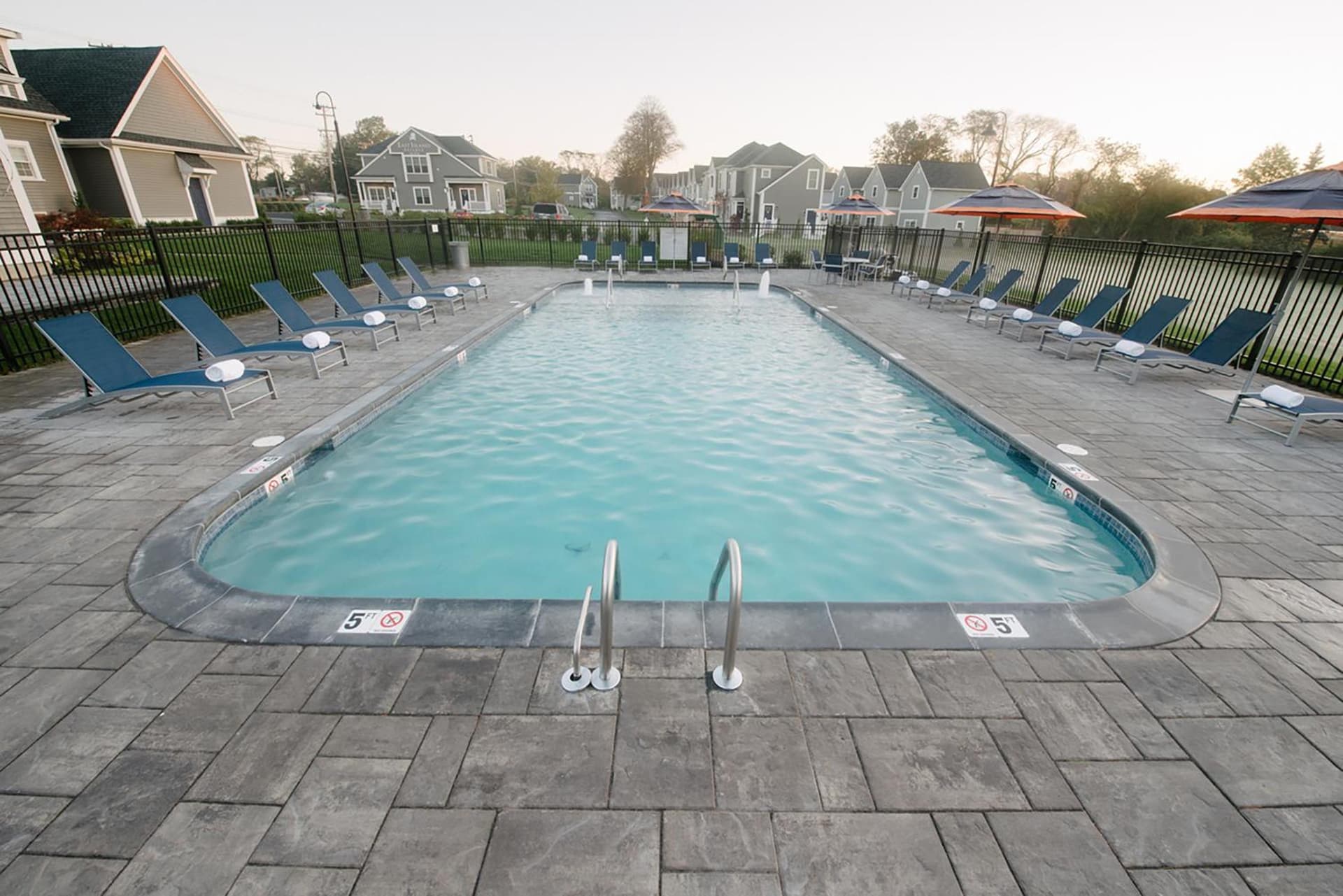 The East Island Reserve Hotel gallery photo in Middletown, RI — image 50