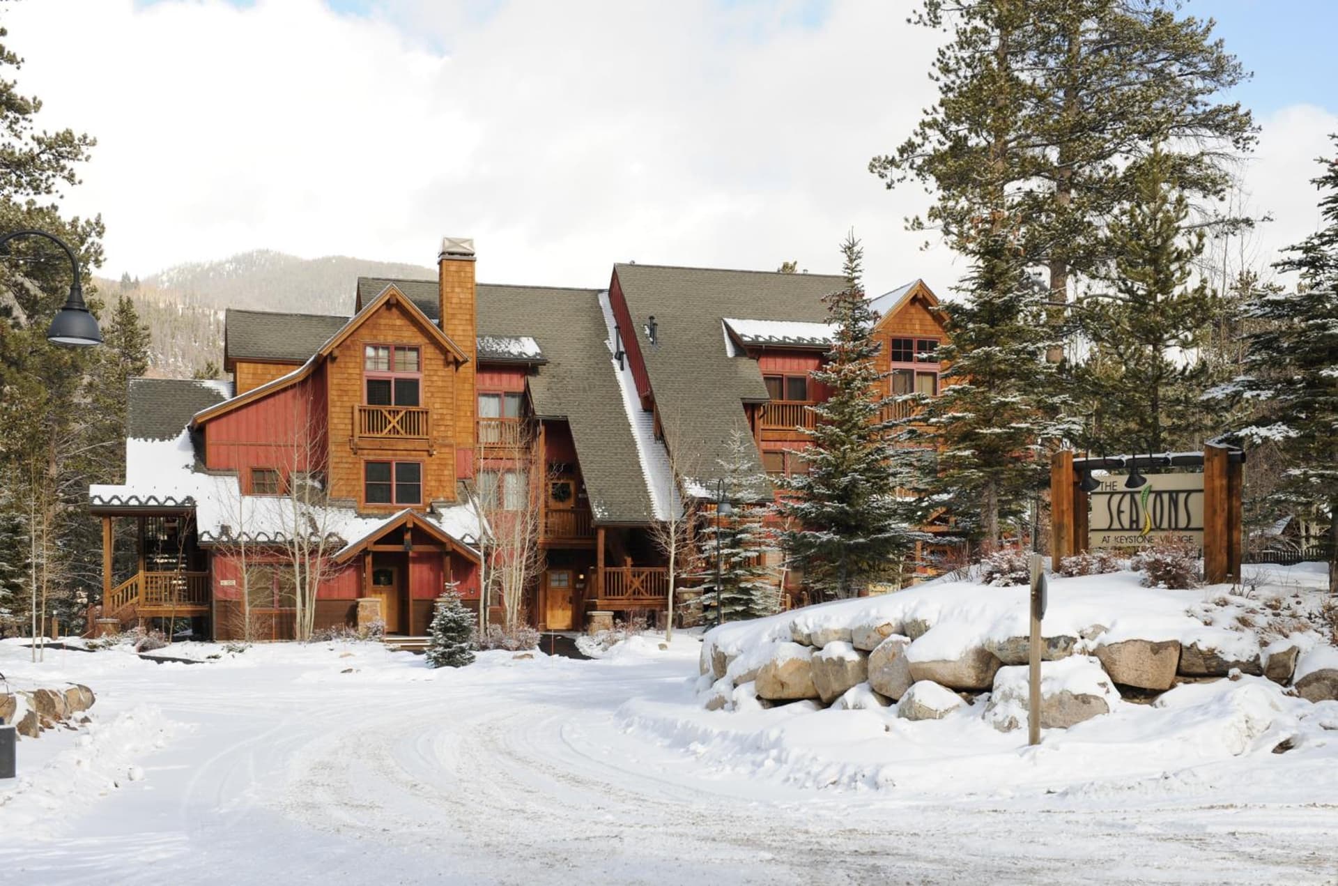 Lakeside Village by Vail Resorts — hotel in Keystone, Colorado