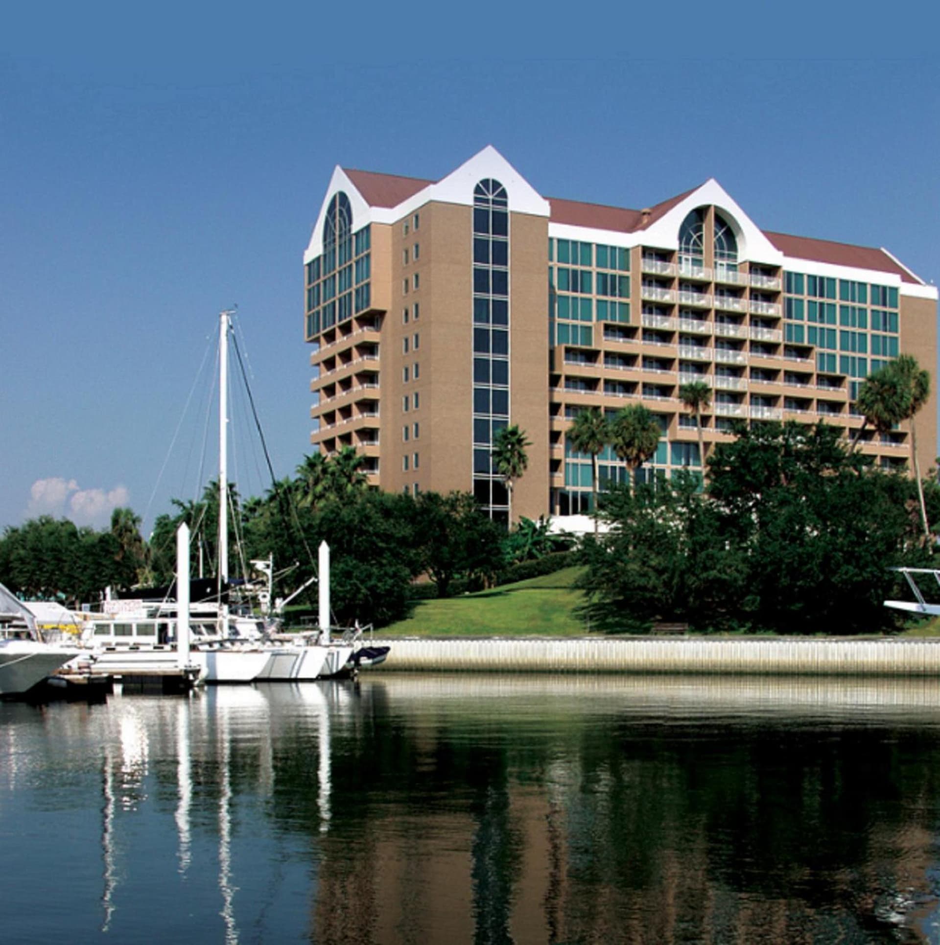 South Shore Harbour Resort and Conference Center property views in League City, TX — gallery photo 3