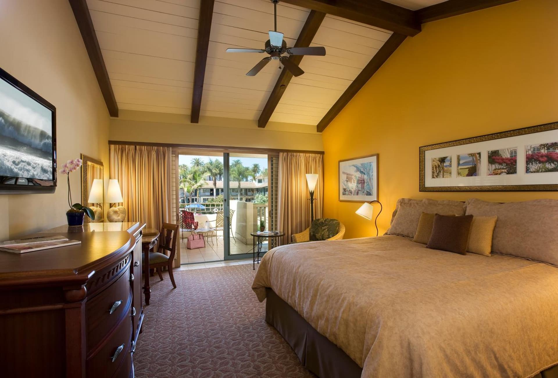 Harbor View Inn gallery photo in Santa Barbara, CA — image 25