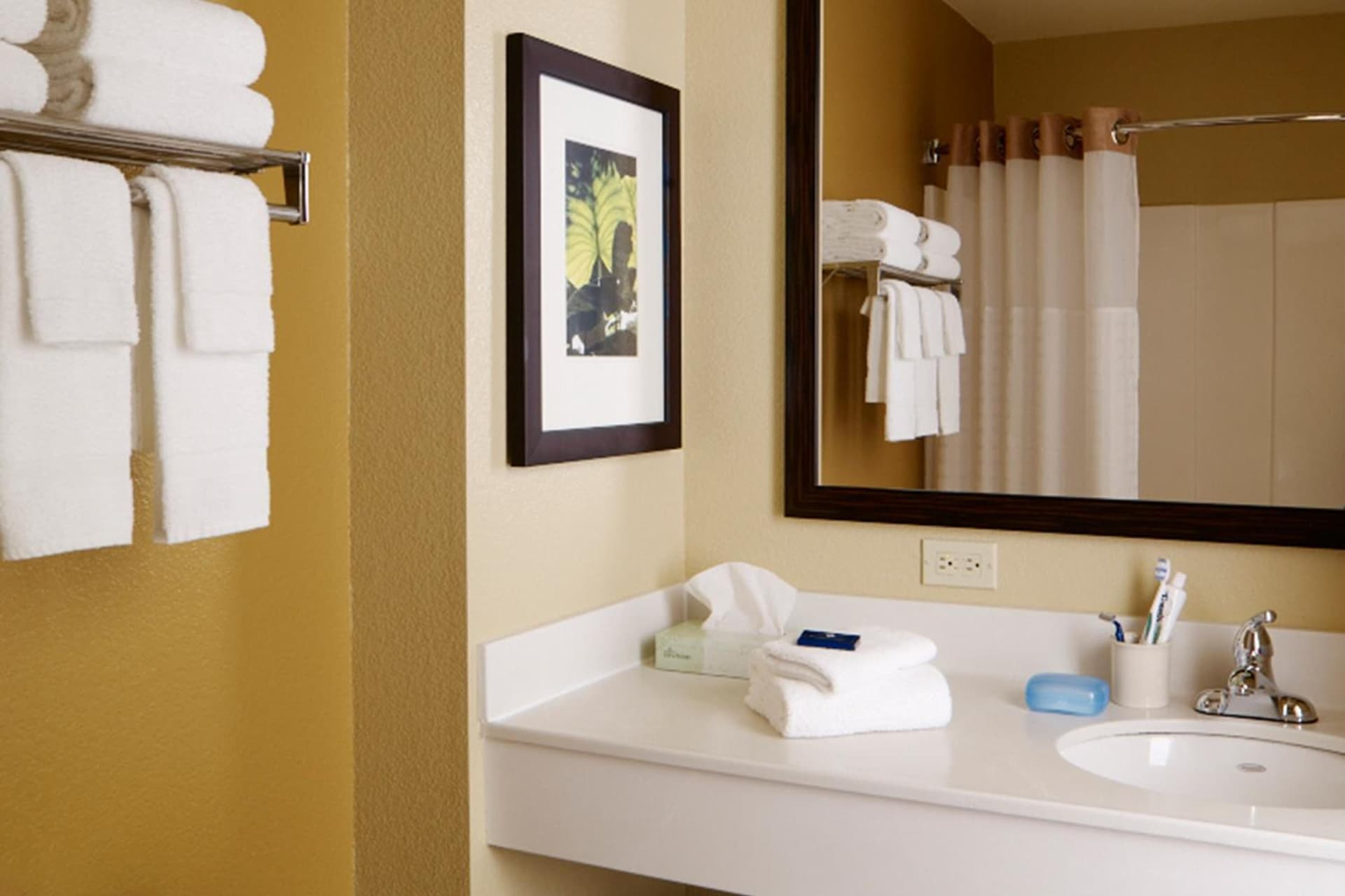 Extended Stay America Suites - Los Angeles - Torrance Blvd gallery photo in Torrance, CA — image 51