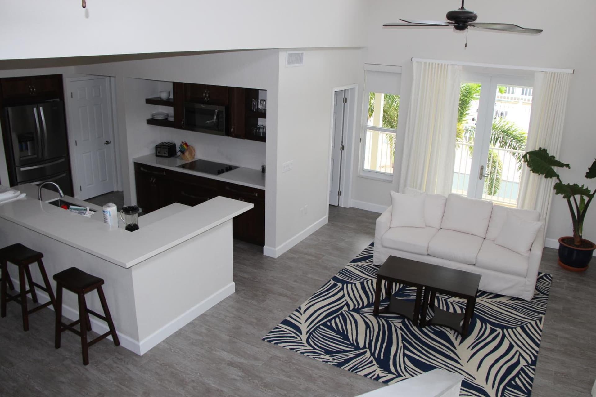Dolphin Point Villas interior in Key Largo, FL — gallery photo 2
