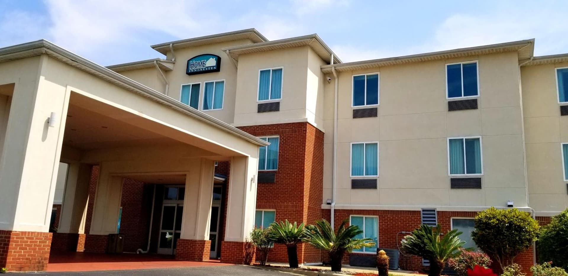 Home Inn & Suites gallery photo in Montgomery, AL — image 32