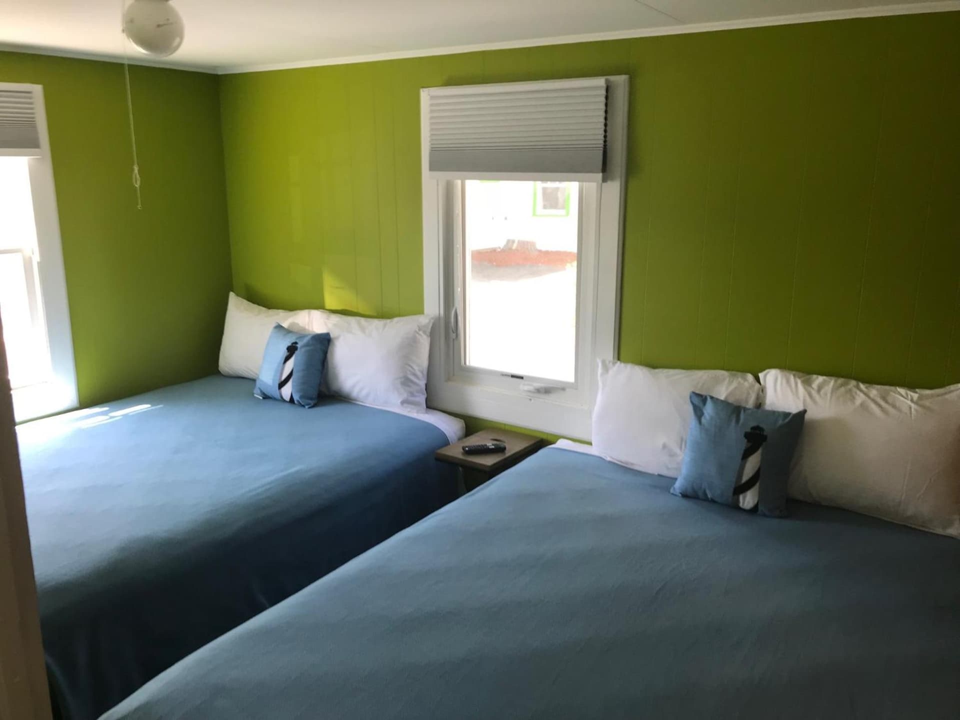 Lighthouse Cabins property views in Old Orchard Beach — gallery photo 3