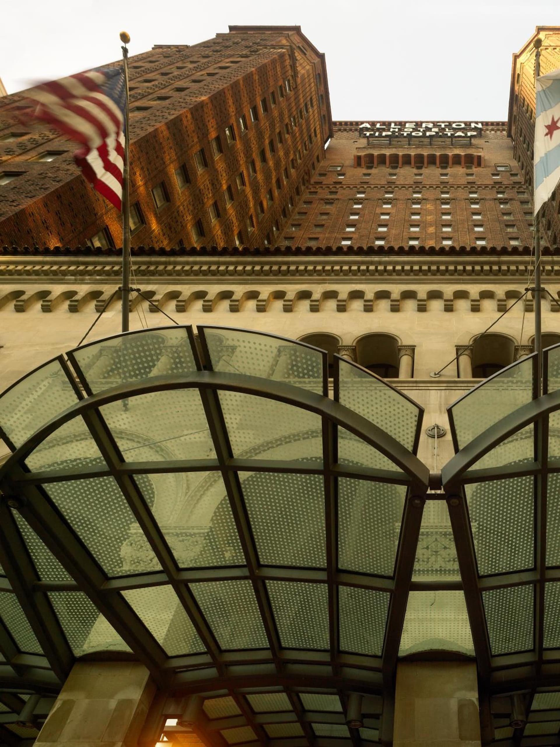 Warwick Allerton Chicago gallery photo in Chicago, IL — image 40