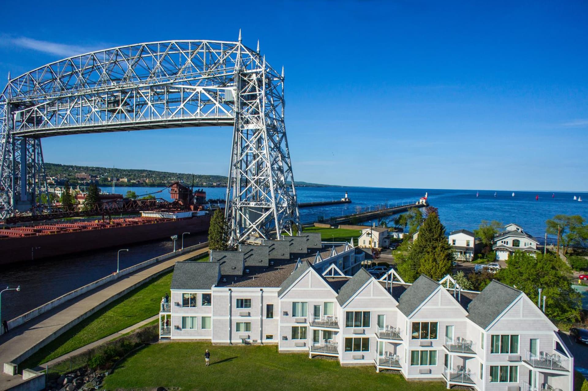 South Pier Inn property views in Duluth, MN — gallery photo 3