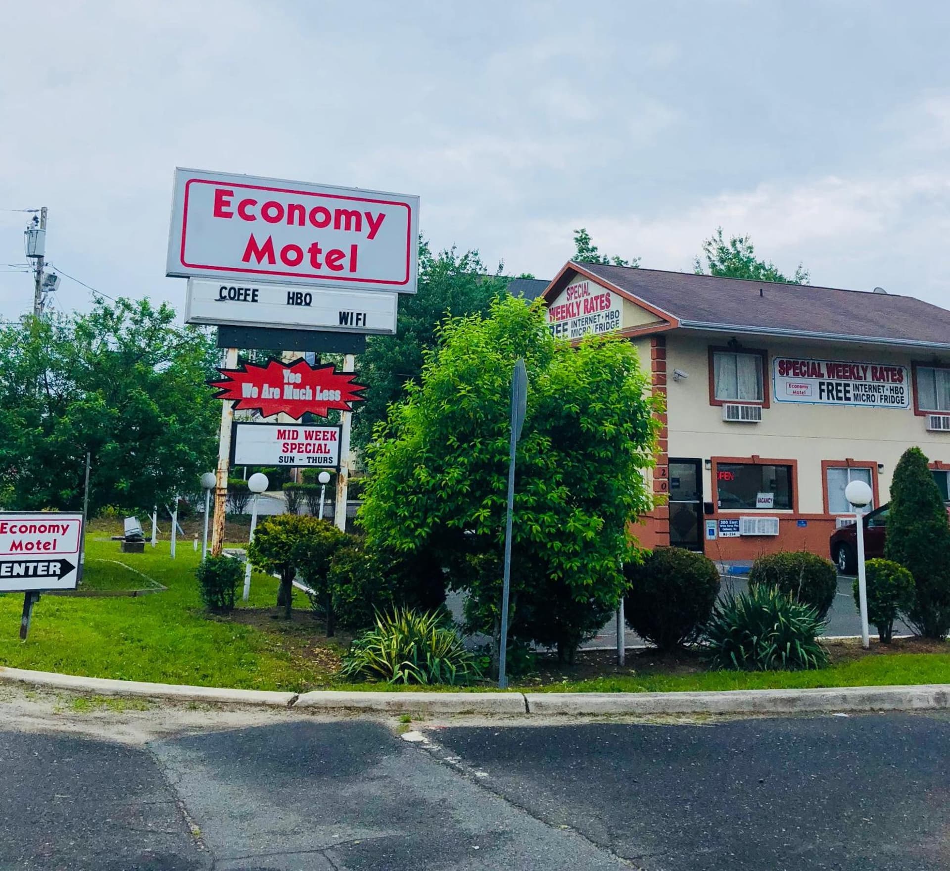 Economy Motel featured exterior or lobby in Galloway, NJ — similar hotel