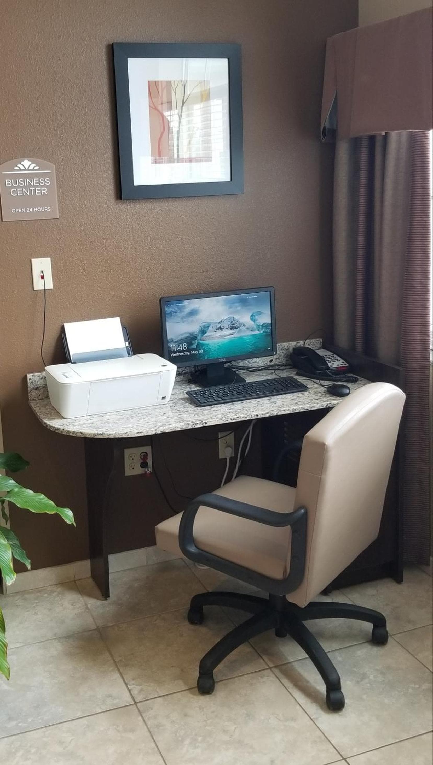 Microtel Inn & Suites by Wyndham Cambridge gallery photo in Cambridge, OH — image 23