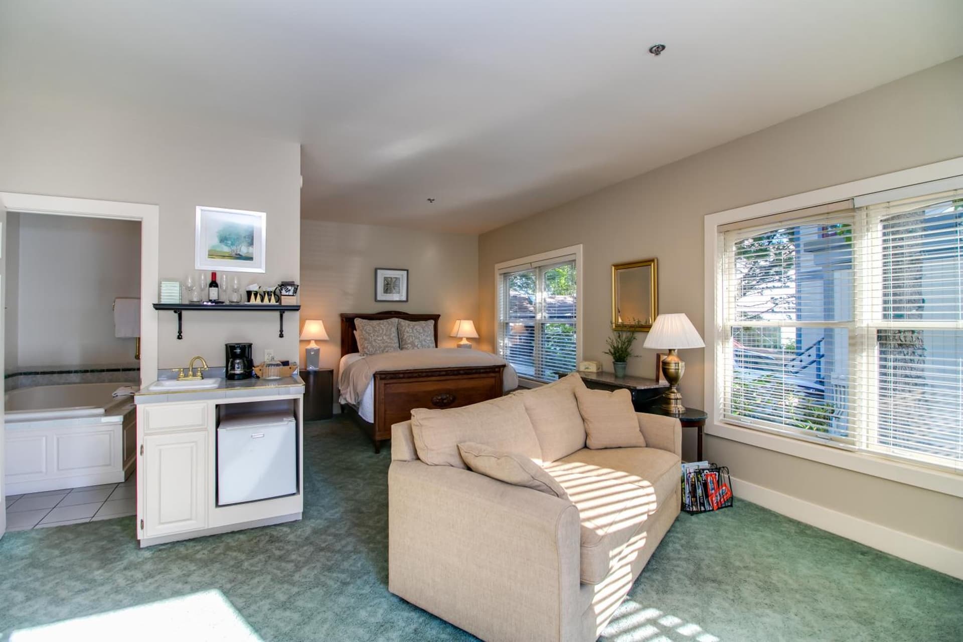 Winchester Inn gallery photo in Ashland, OR — image 32