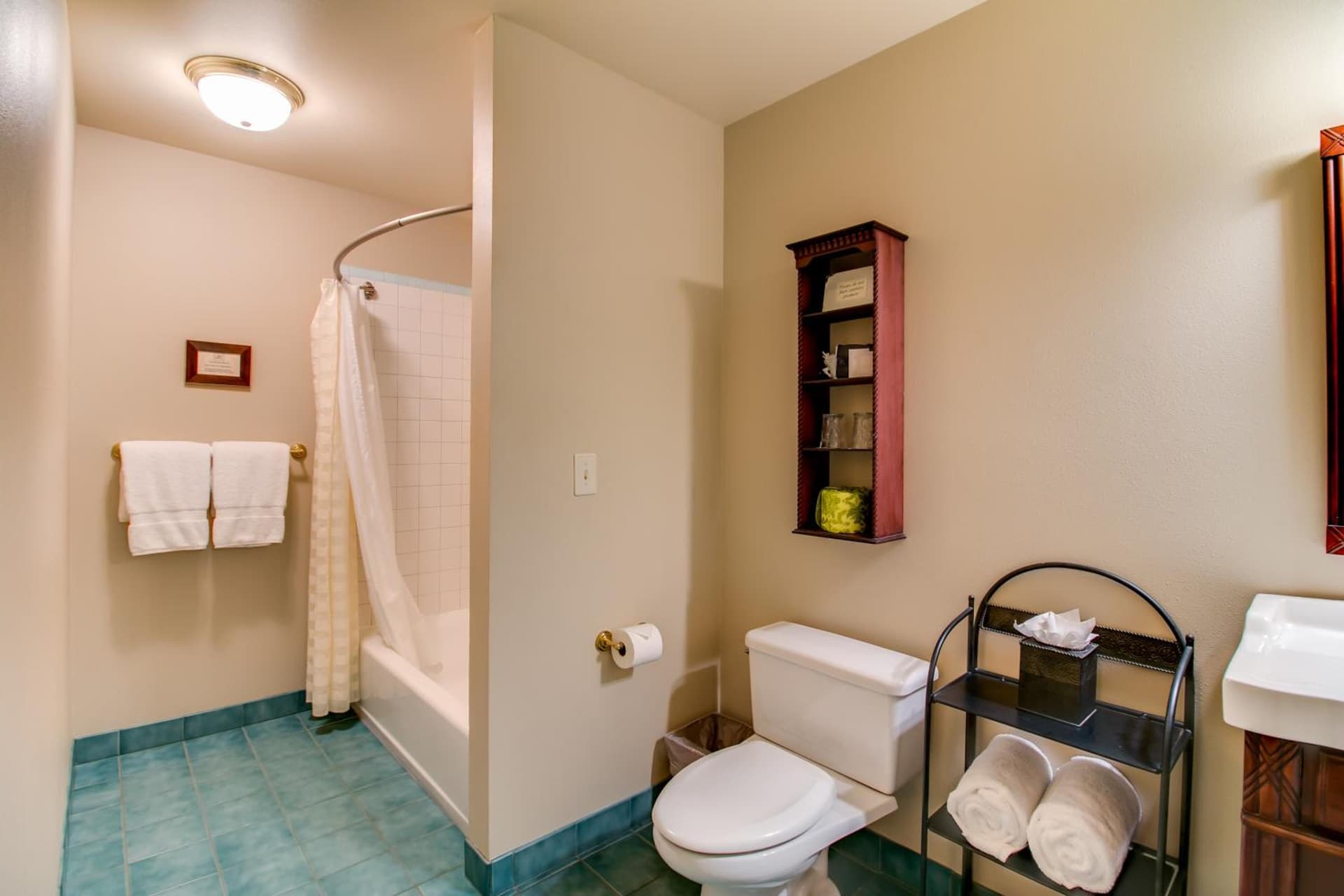 Winchester Inn gallery photo in Ashland, OR — image 75