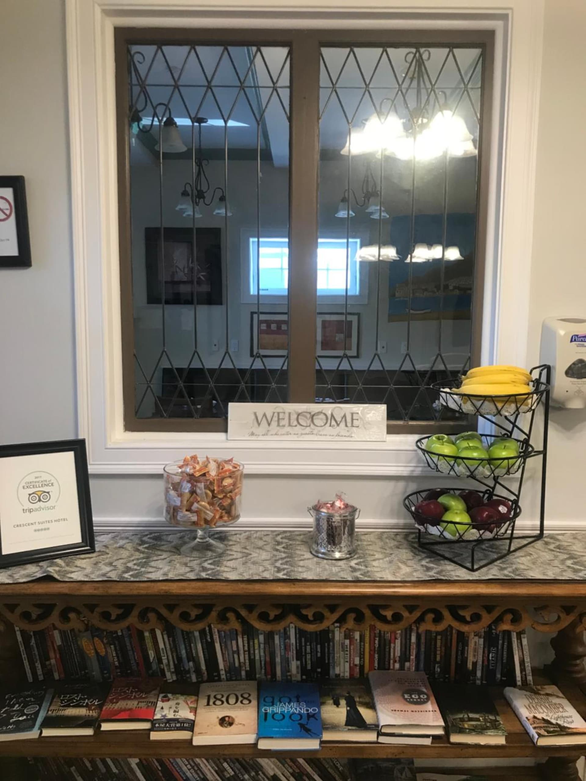 Crescent Suites Hotel gallery photo in Waltham, MA — image 37