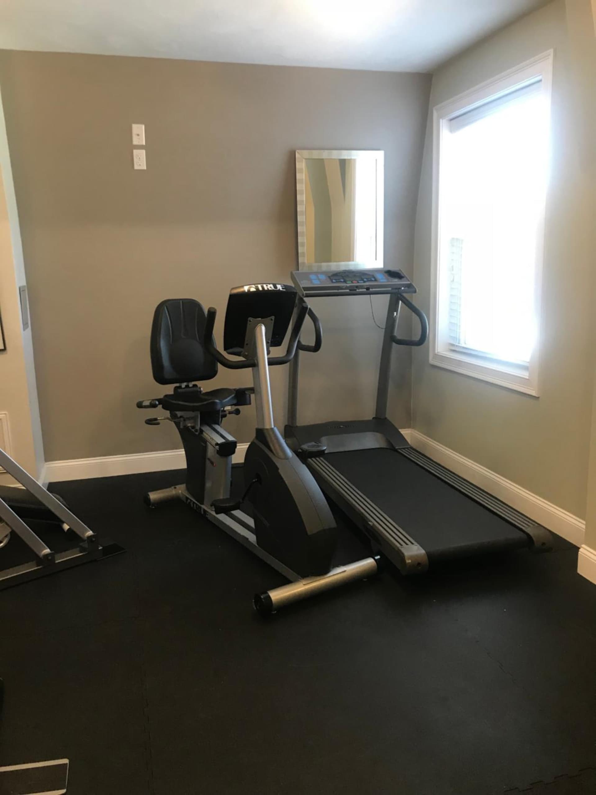 Crescent Suites Hotel gallery photo in Waltham, MA — image 21