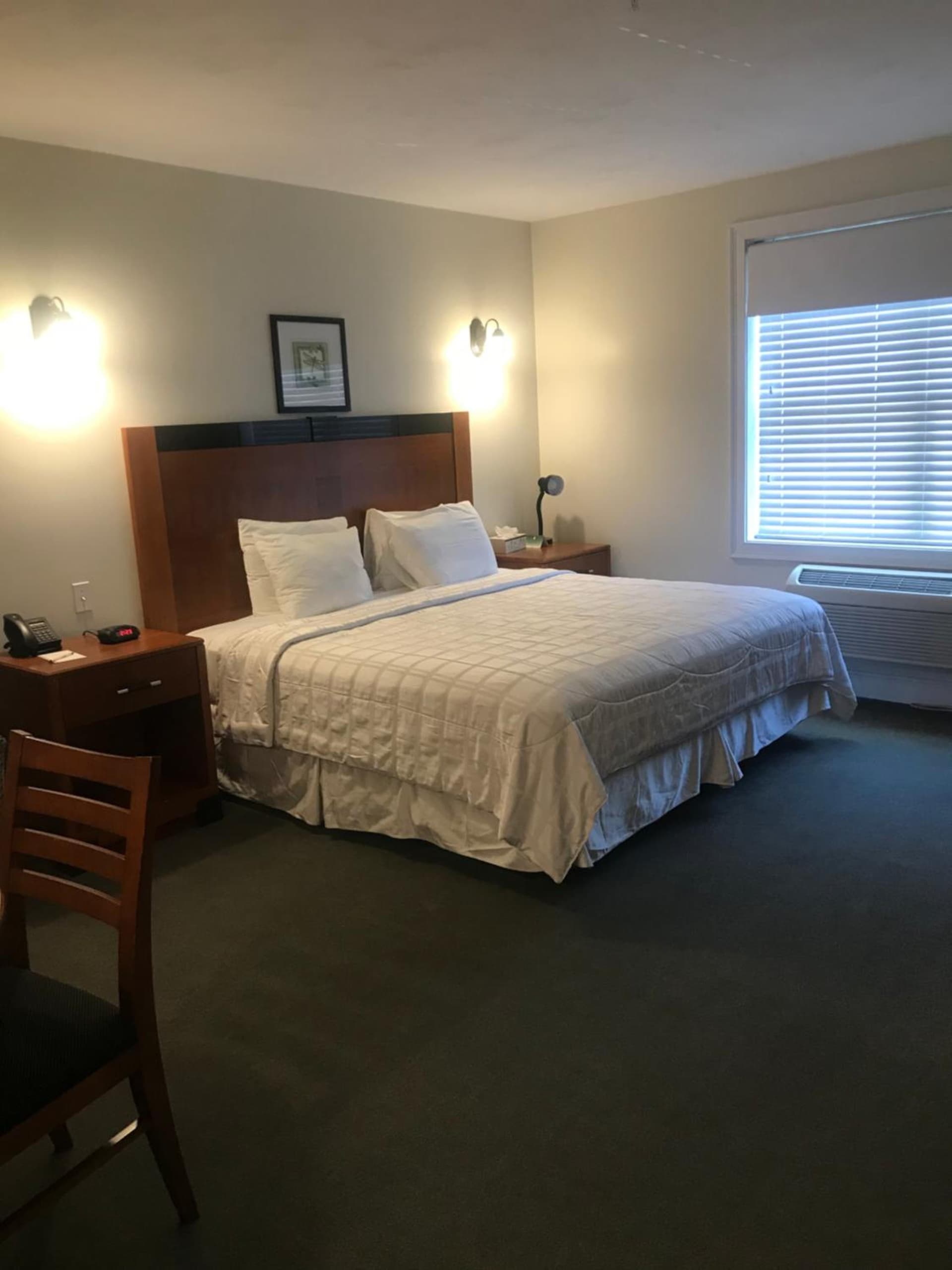 Crescent Suites Hotel interior in Waltham, MA — gallery photo 2