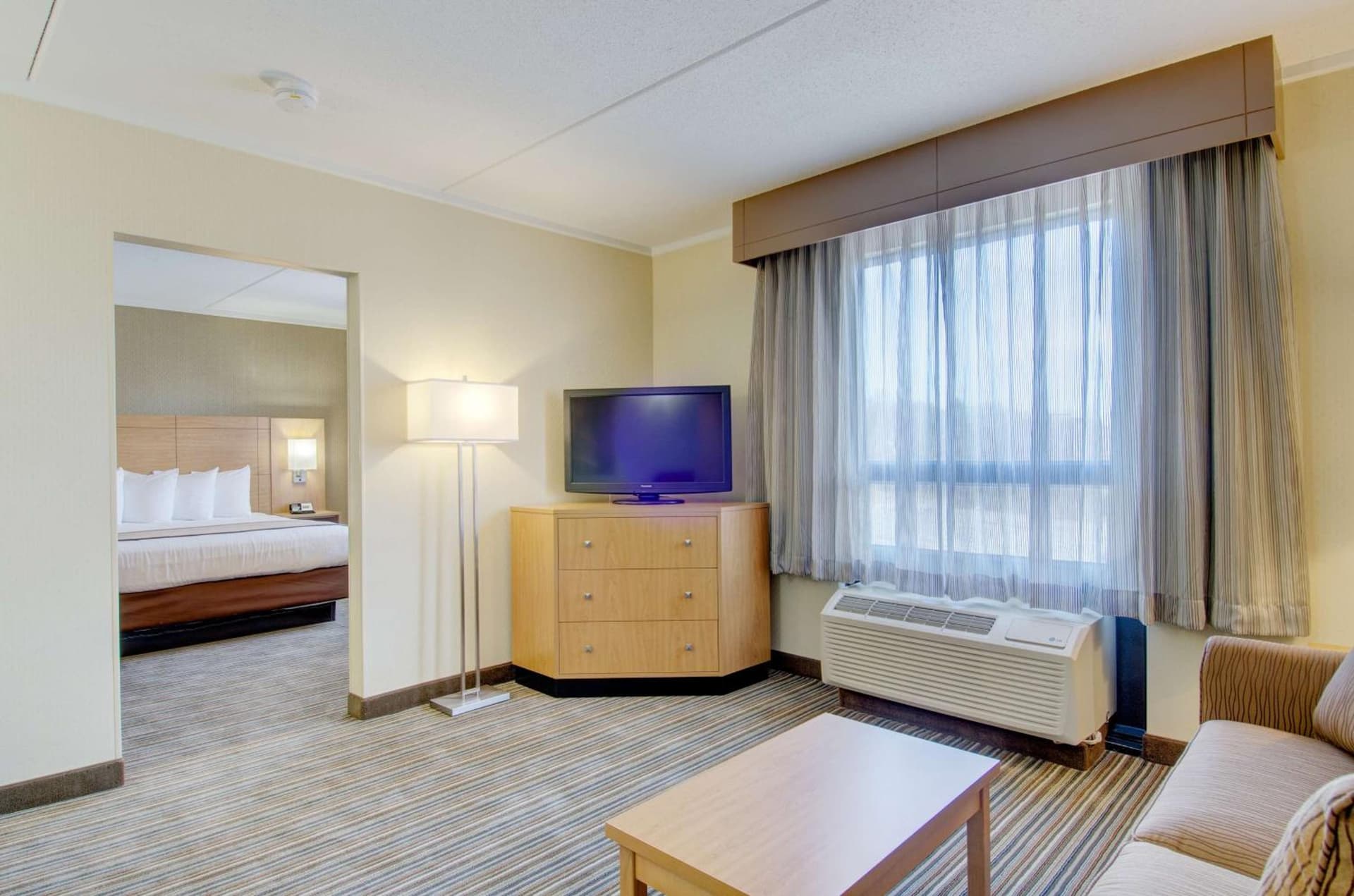 Best Western Royal Plaza Hotel and Trade Center gallery photo in Marlborough, MA — image 77