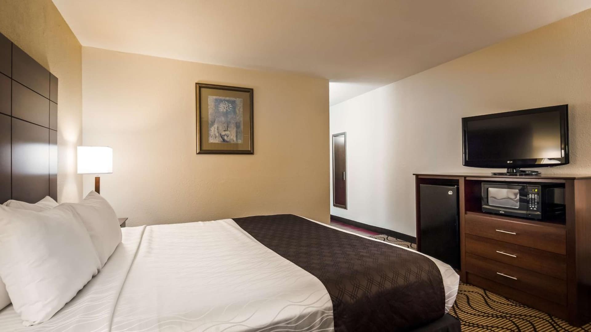 Best Western Heritage Inn gallery photo in Vacaville, CA — image 12