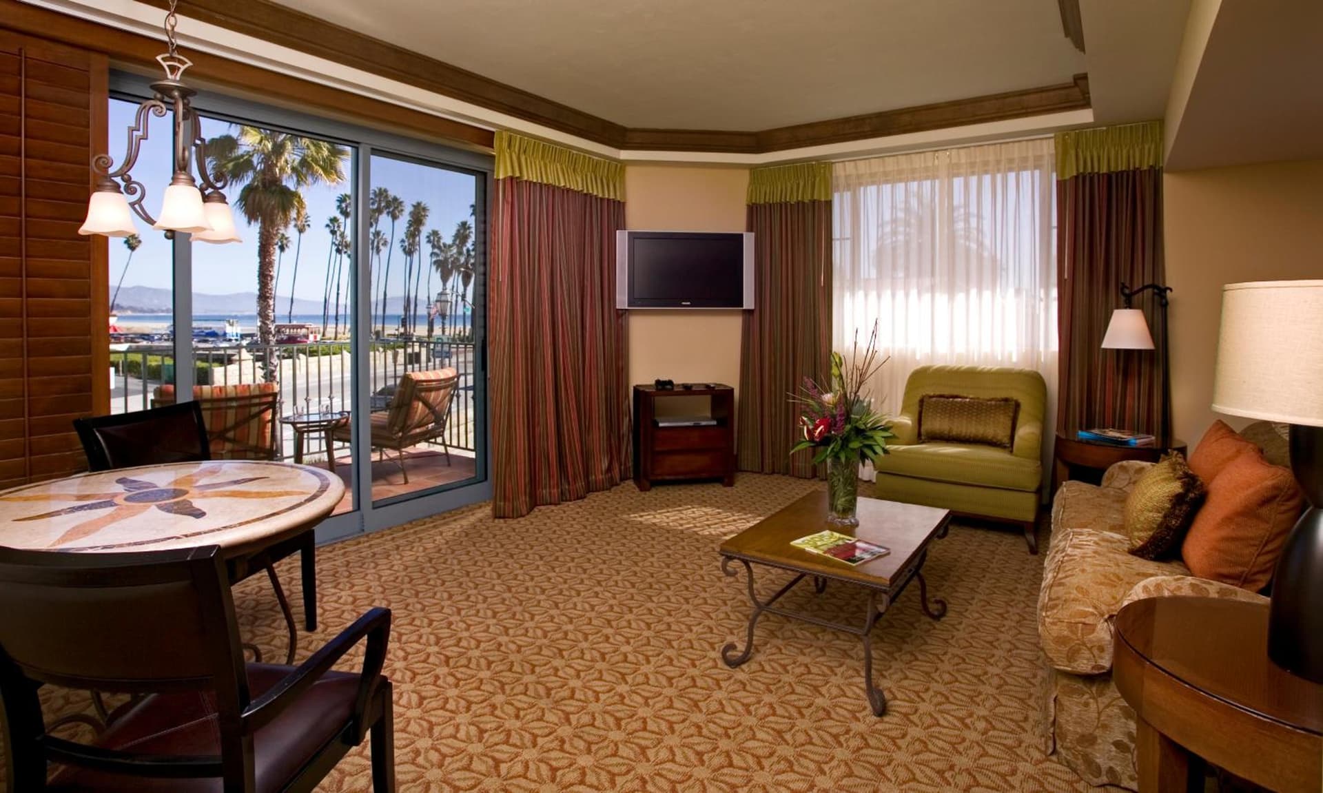 Harbor View Inn gallery photo in Santa Barbara, CA — image 16