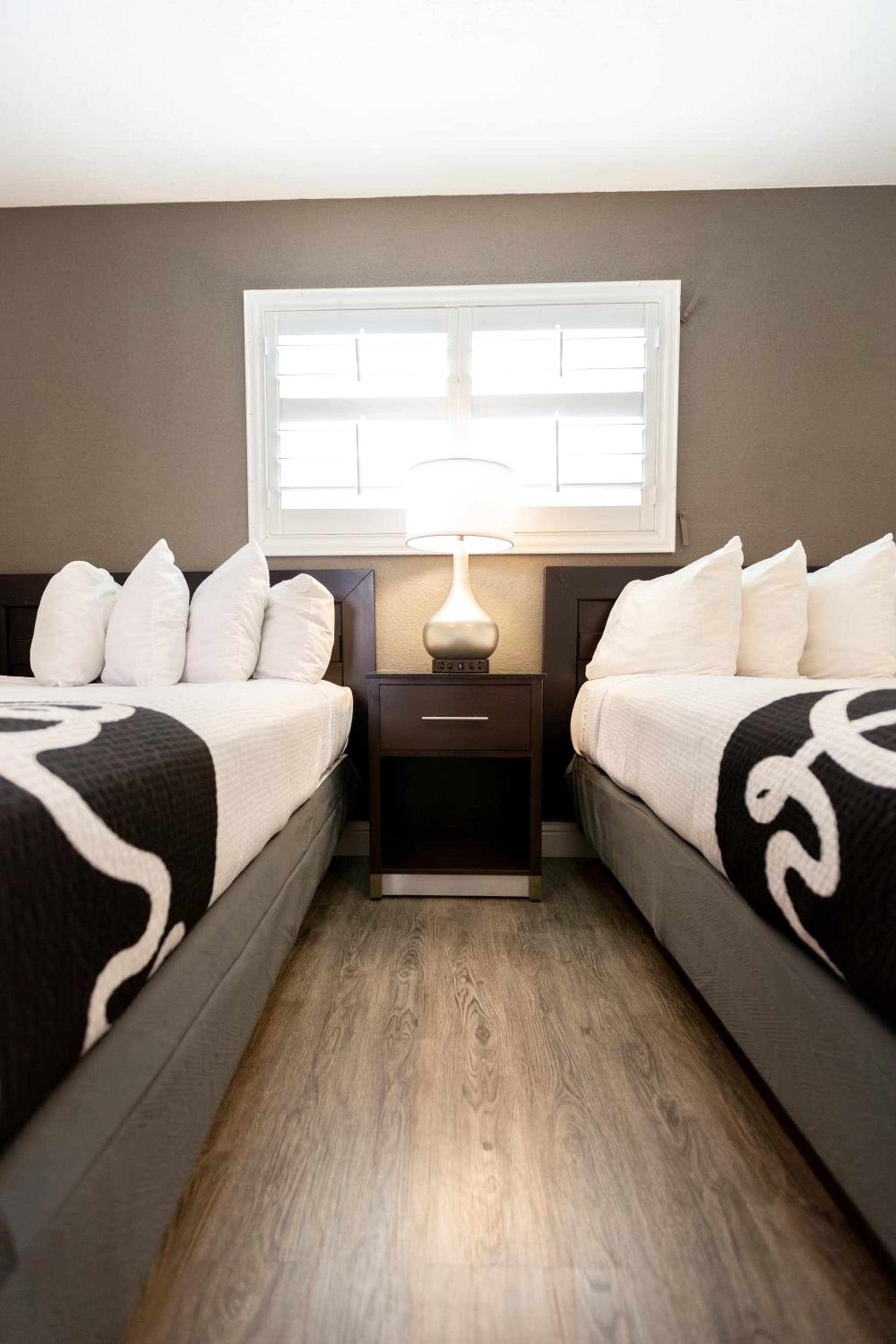 SureStay Hotel by Best Western Seaside Monterey gallery photo in Seaside, CA — image 38
