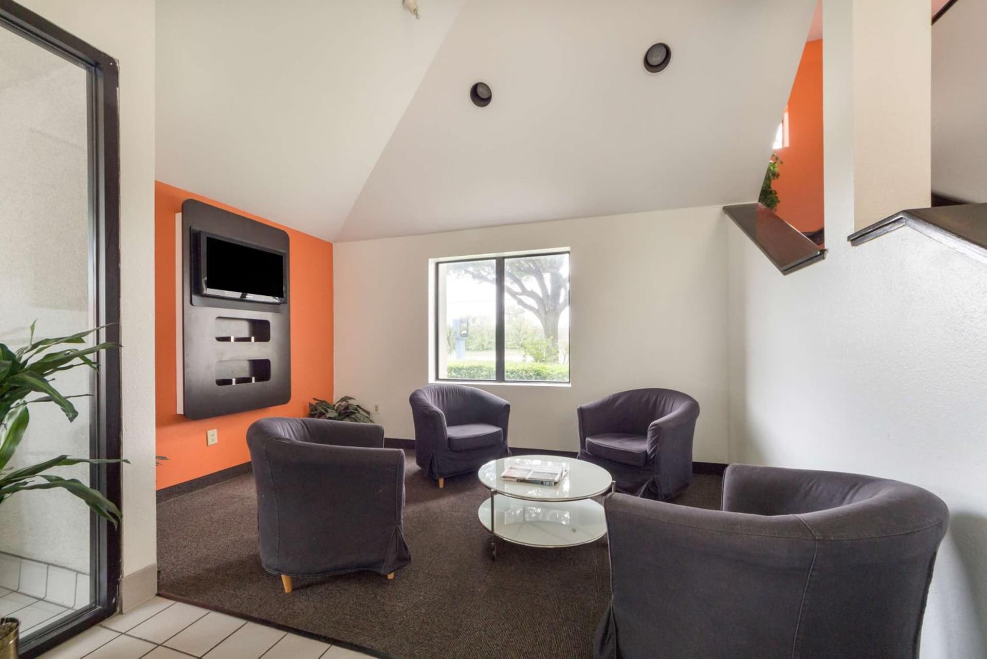 Motel 6-Dallas, TX - Northeast gallery photo in Garland, TX — image 16