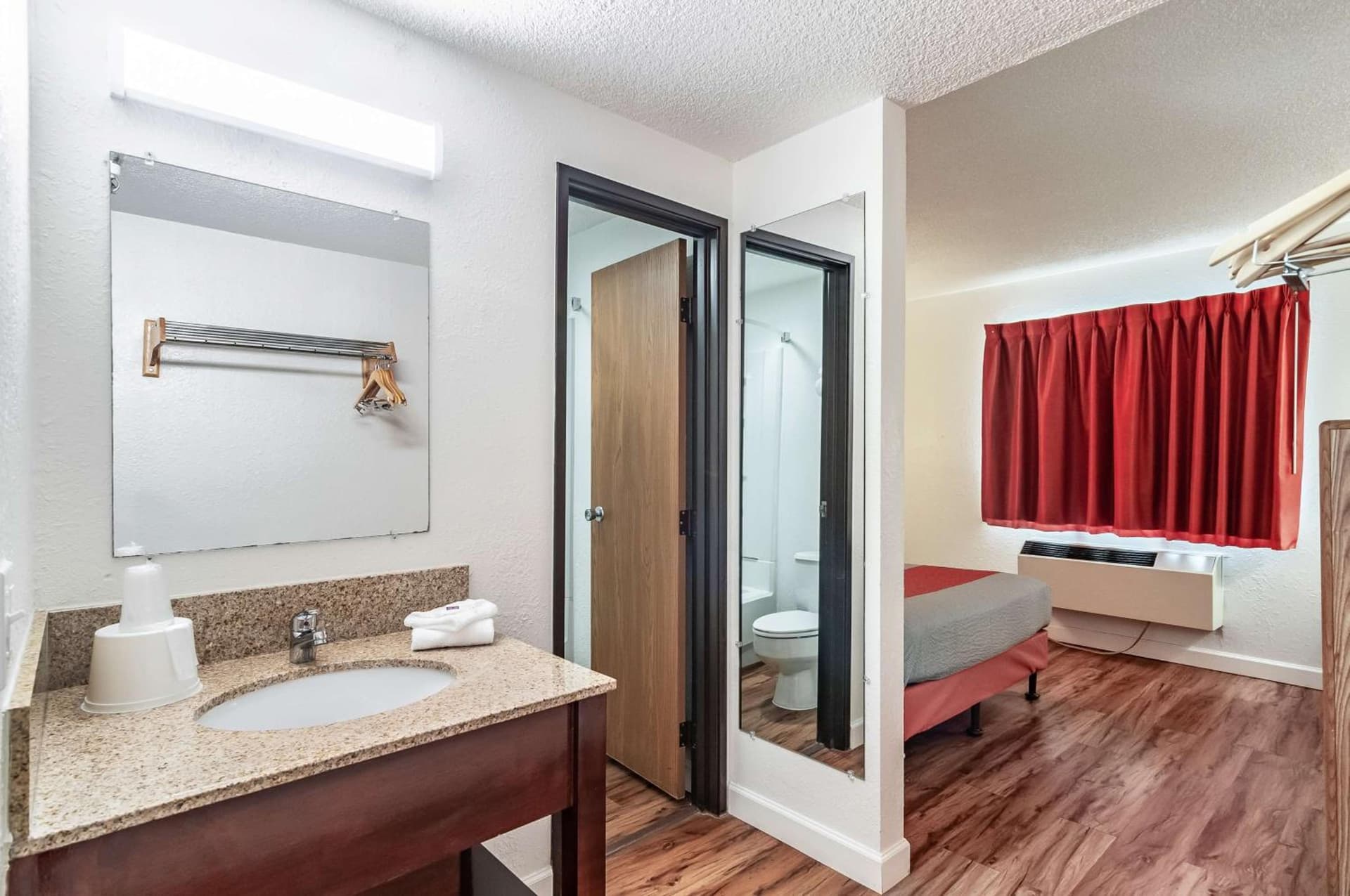Motel 6-Naperville, IL property views in Naperville, IL — gallery photo 3