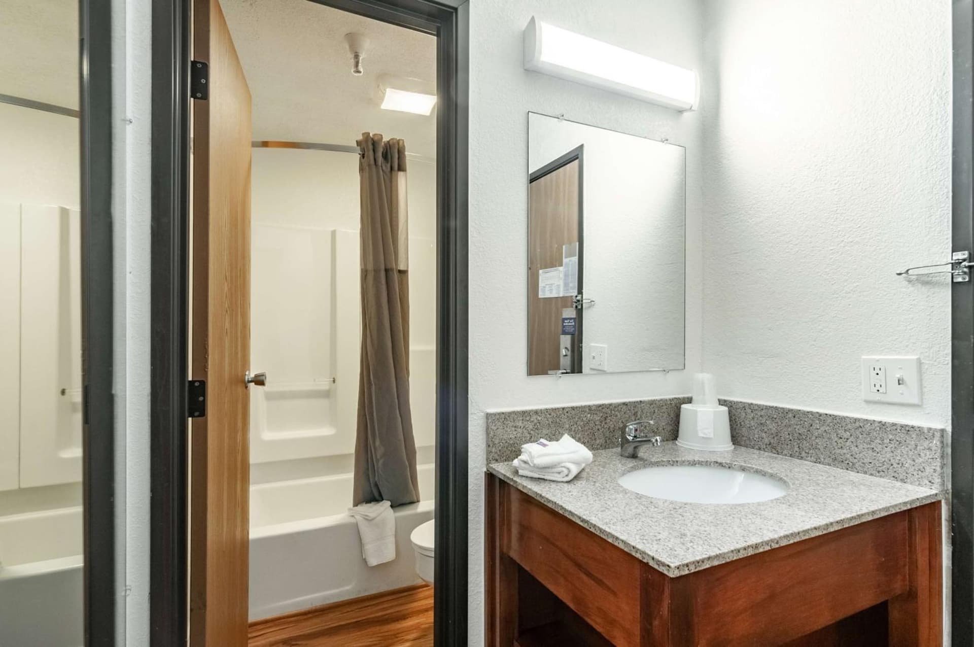 Motel 6-Naperville, IL gallery photo in Naperville, IL — image 28