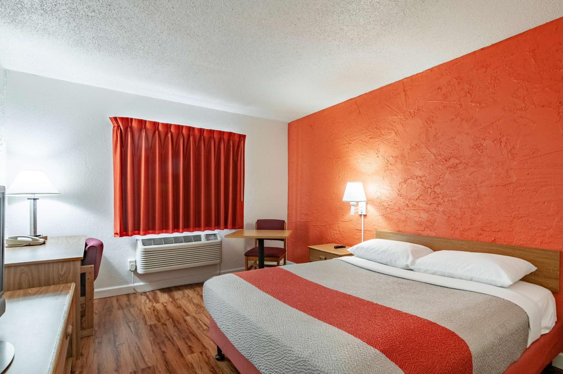 Motel 6-Naperville, IL gallery photo in Naperville, IL — image 17