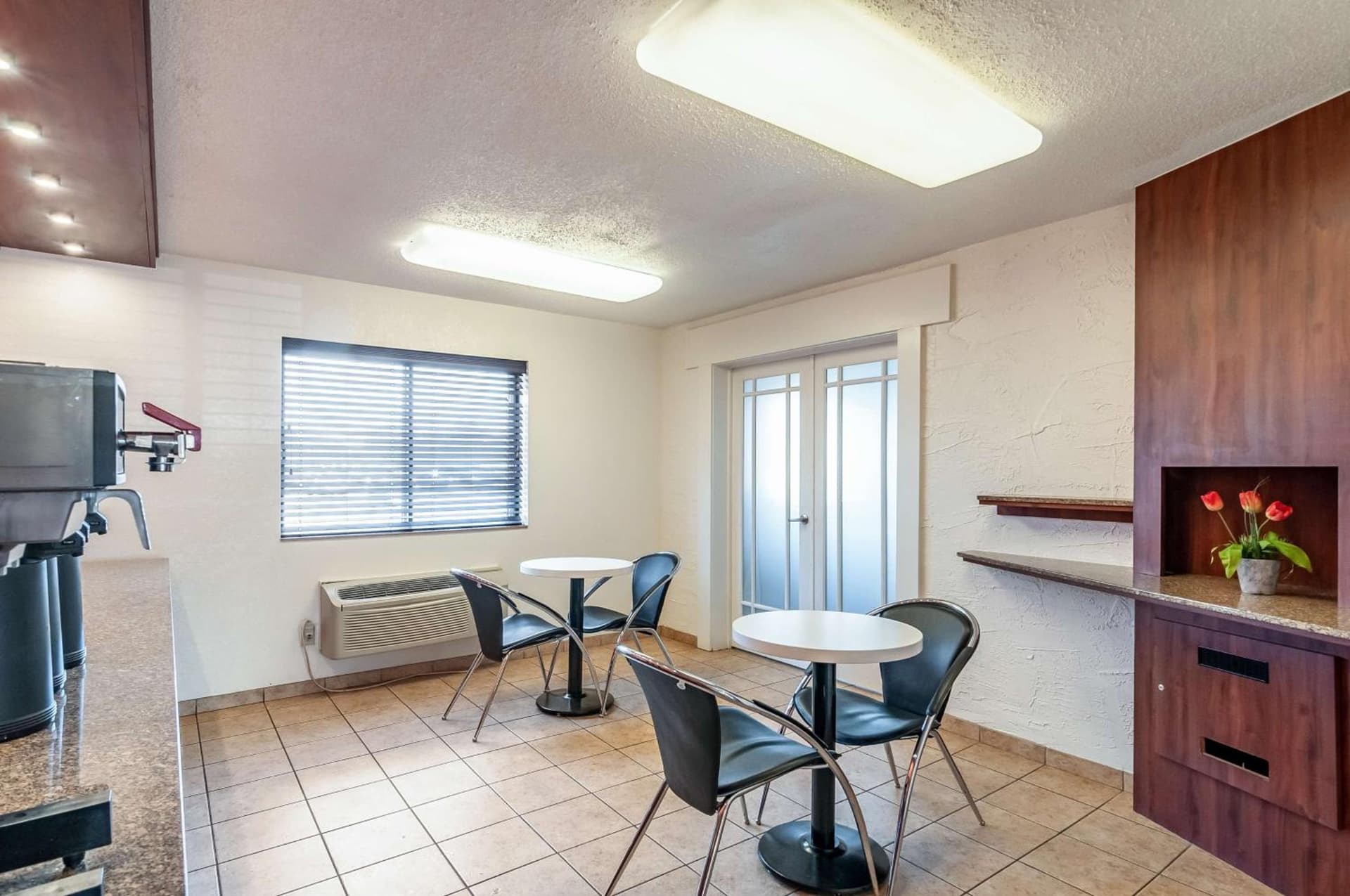 Motel 6-Naperville, IL gallery photo in Naperville, IL — image 27