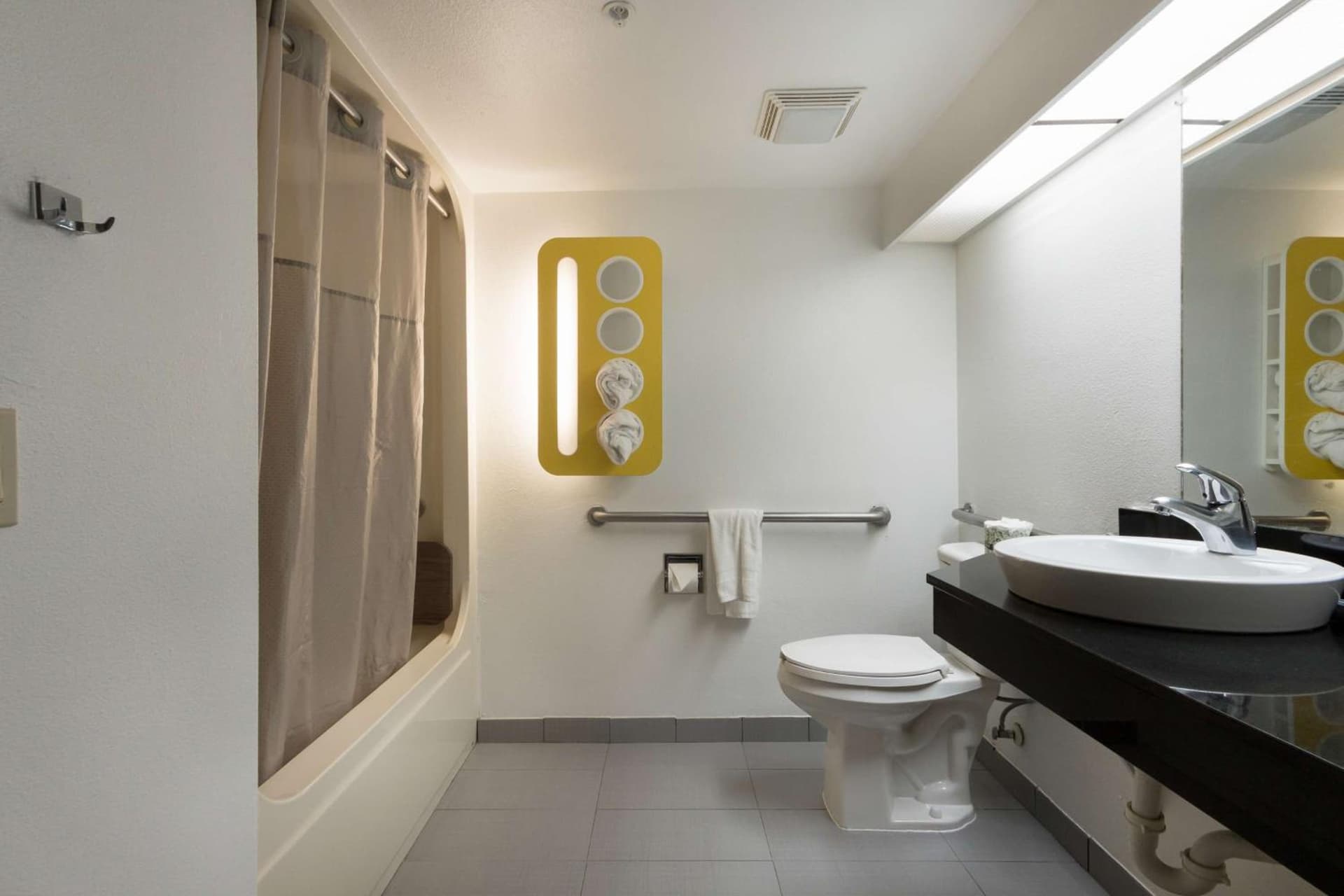 Motel 6-Dallas, TX - Northeast gallery photo in Garland, TX — image 4