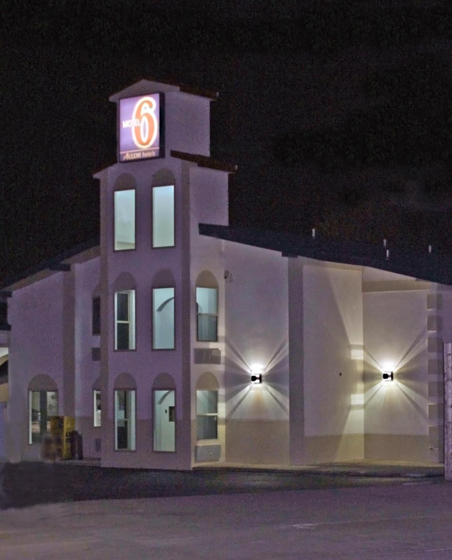 Motel 6-Urbana, IL gallery photo in Champaign, IL — image 23