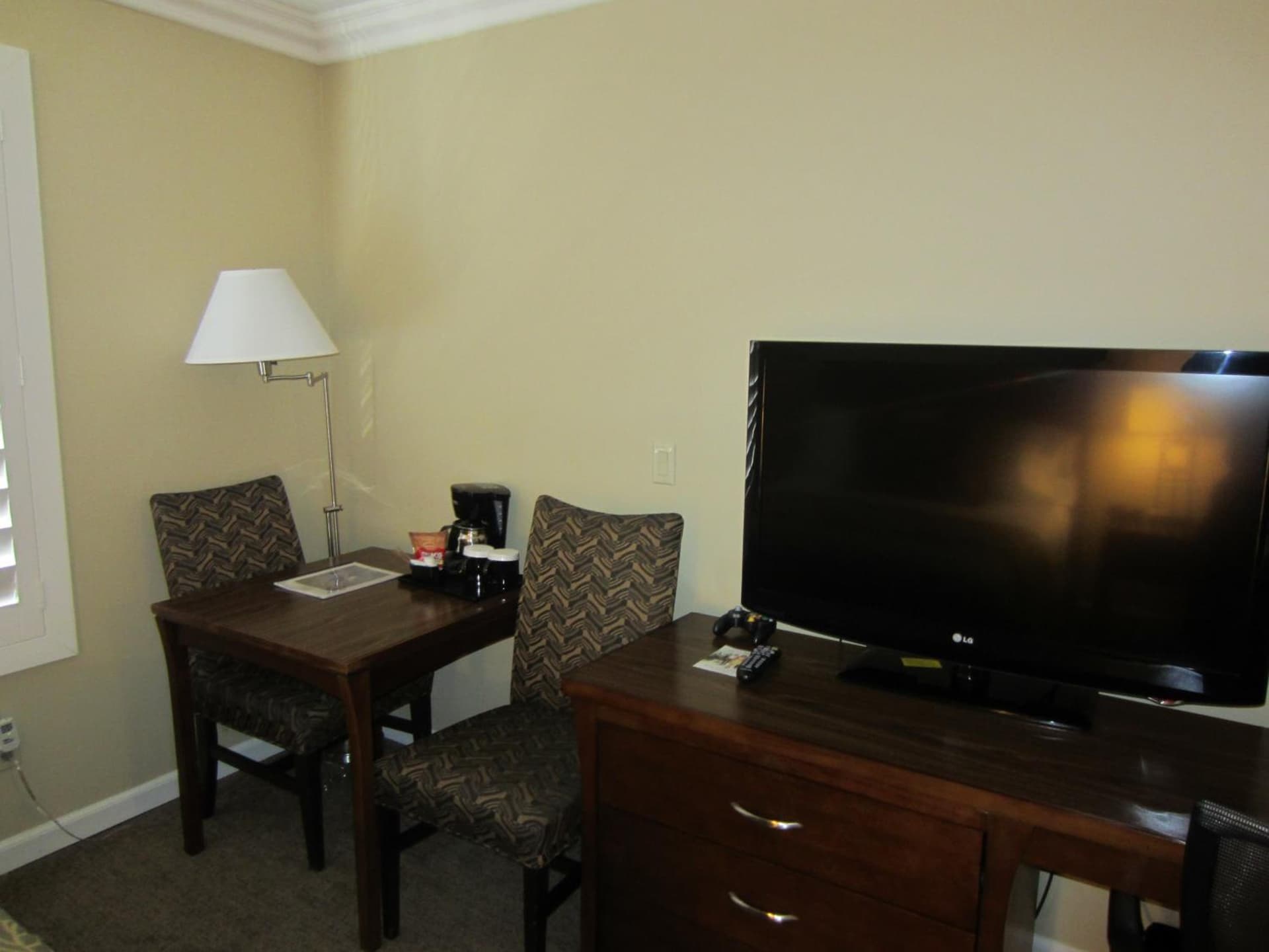 Days Inn by Wyndham San Diego Hotel Circle gallery photo in San Diego, CA — image 23