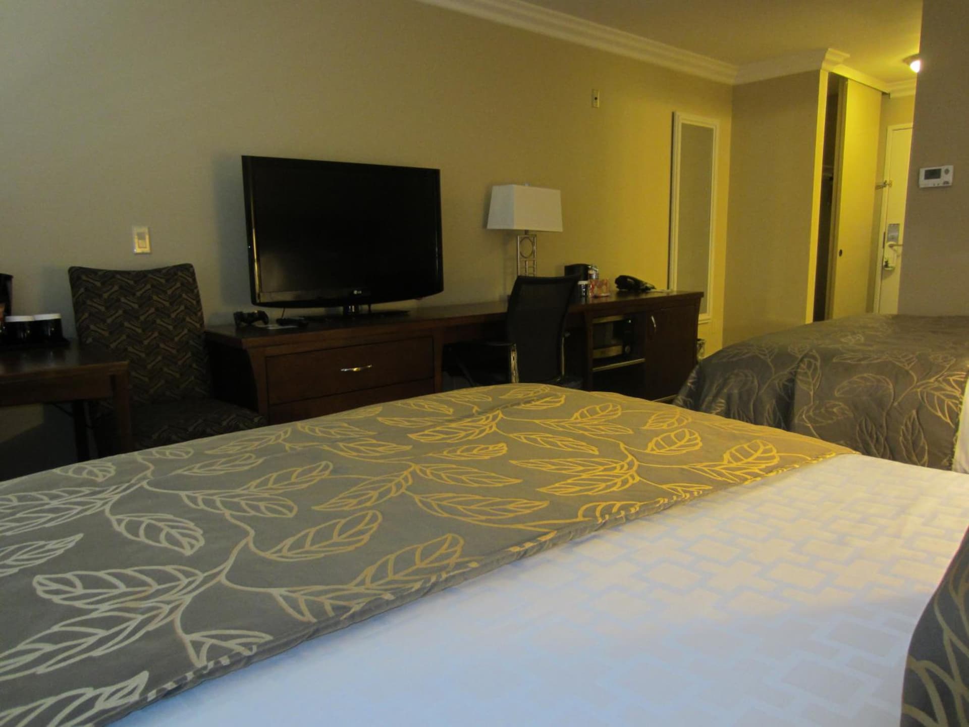 Days Inn by Wyndham San Diego Hotel Circle gallery photo in San Diego, CA — image 63