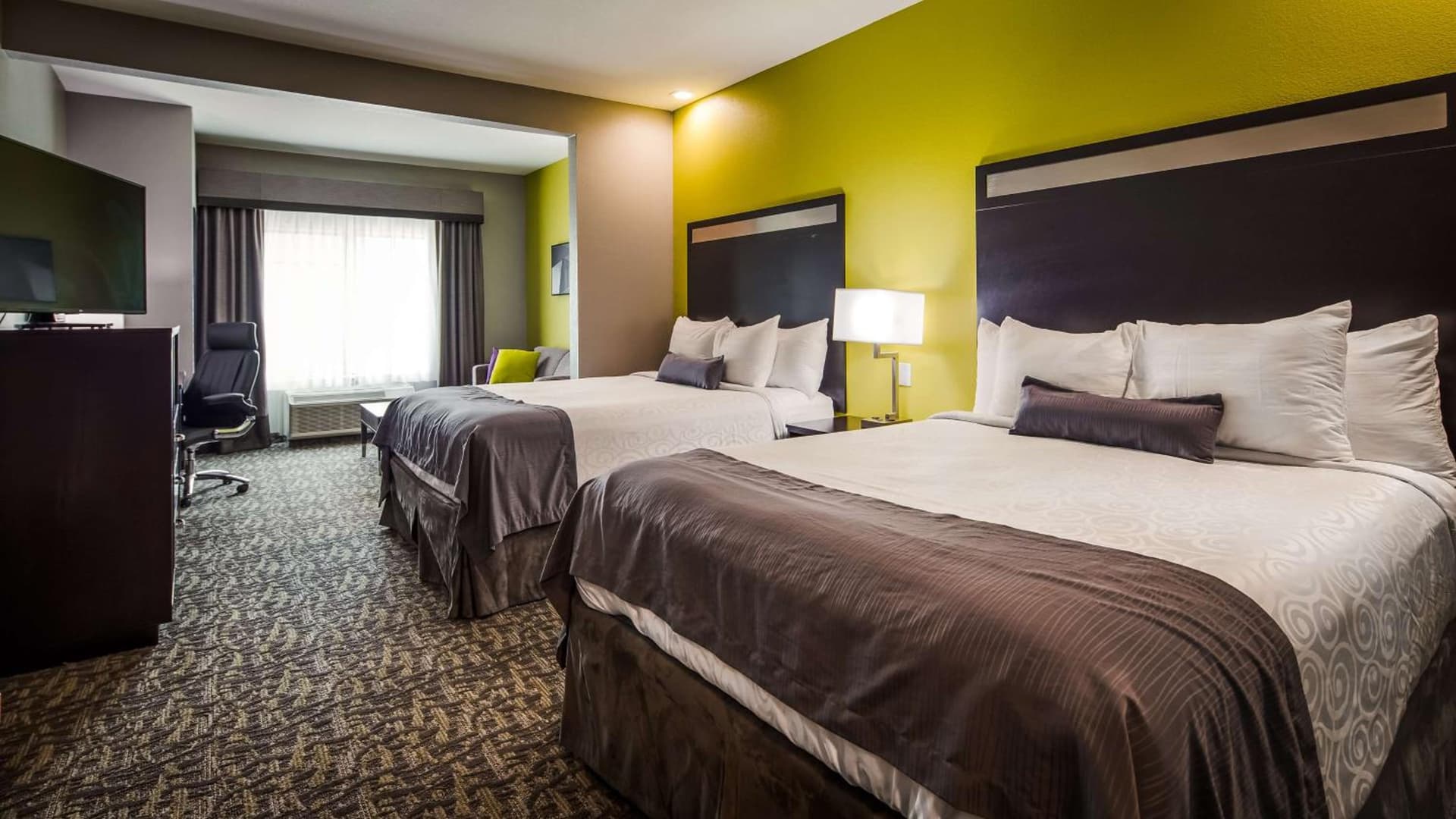 Best Western Plus Bay City Inn & Suites property views in Bay City, TX — gallery photo 3