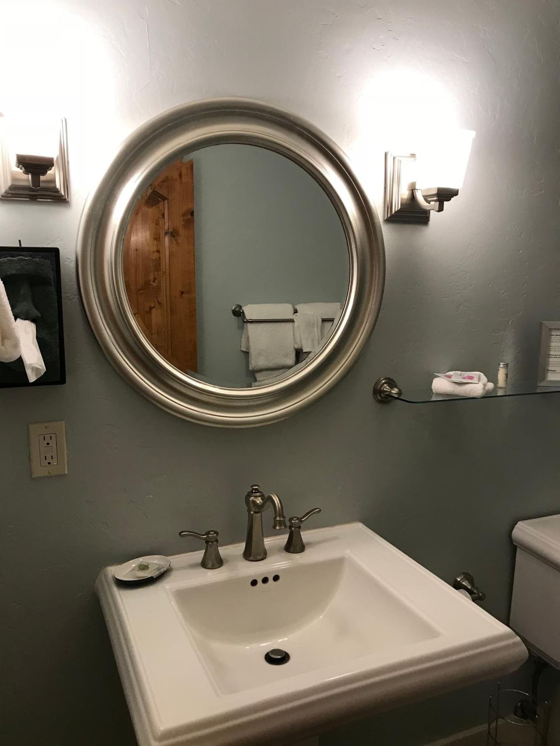 Hotel Sutter gallery photo in Sutter Creek, CA — image 59
