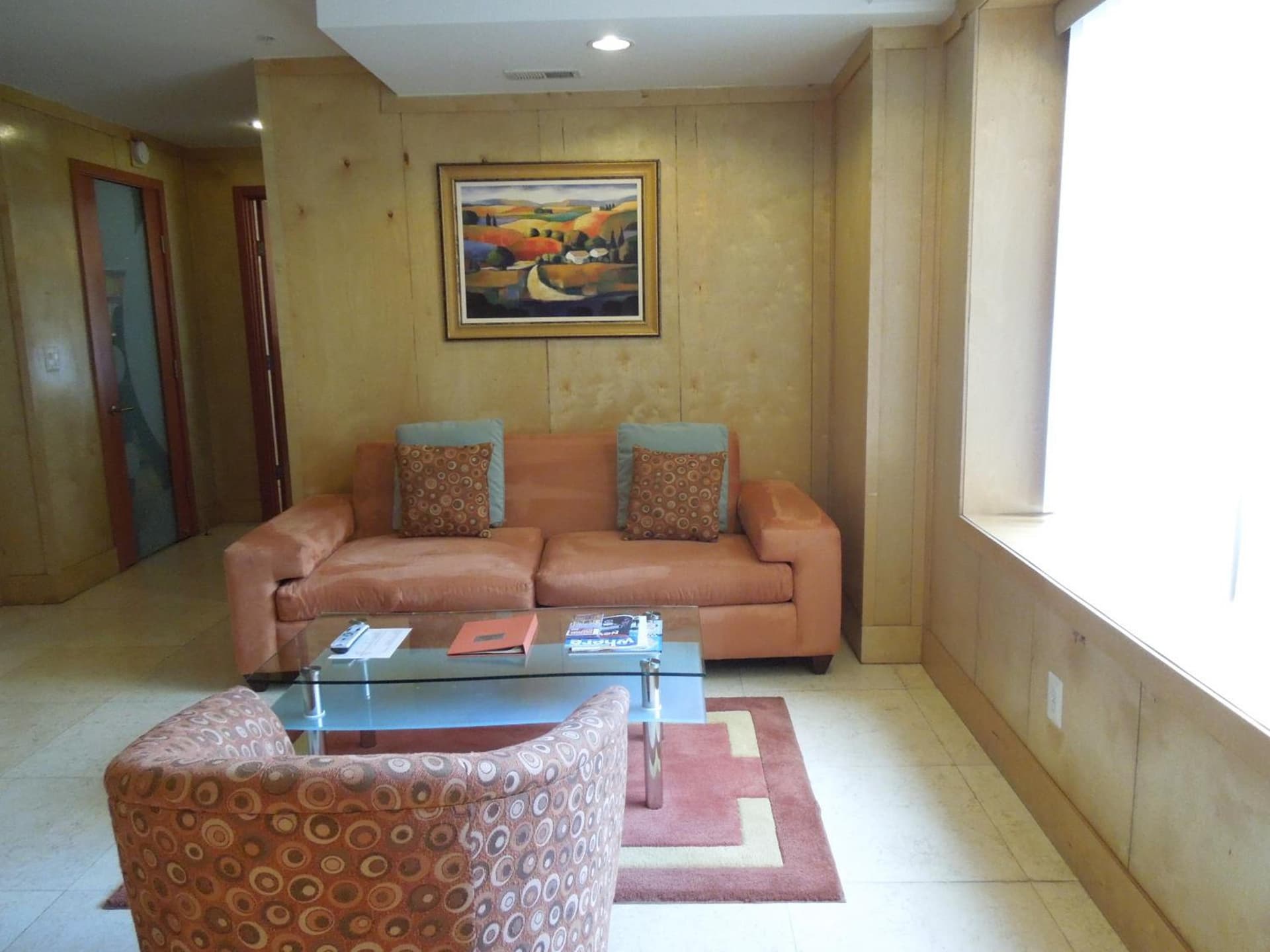 The Eldon Luxury Suites property views in Washington, DC — gallery photo 3