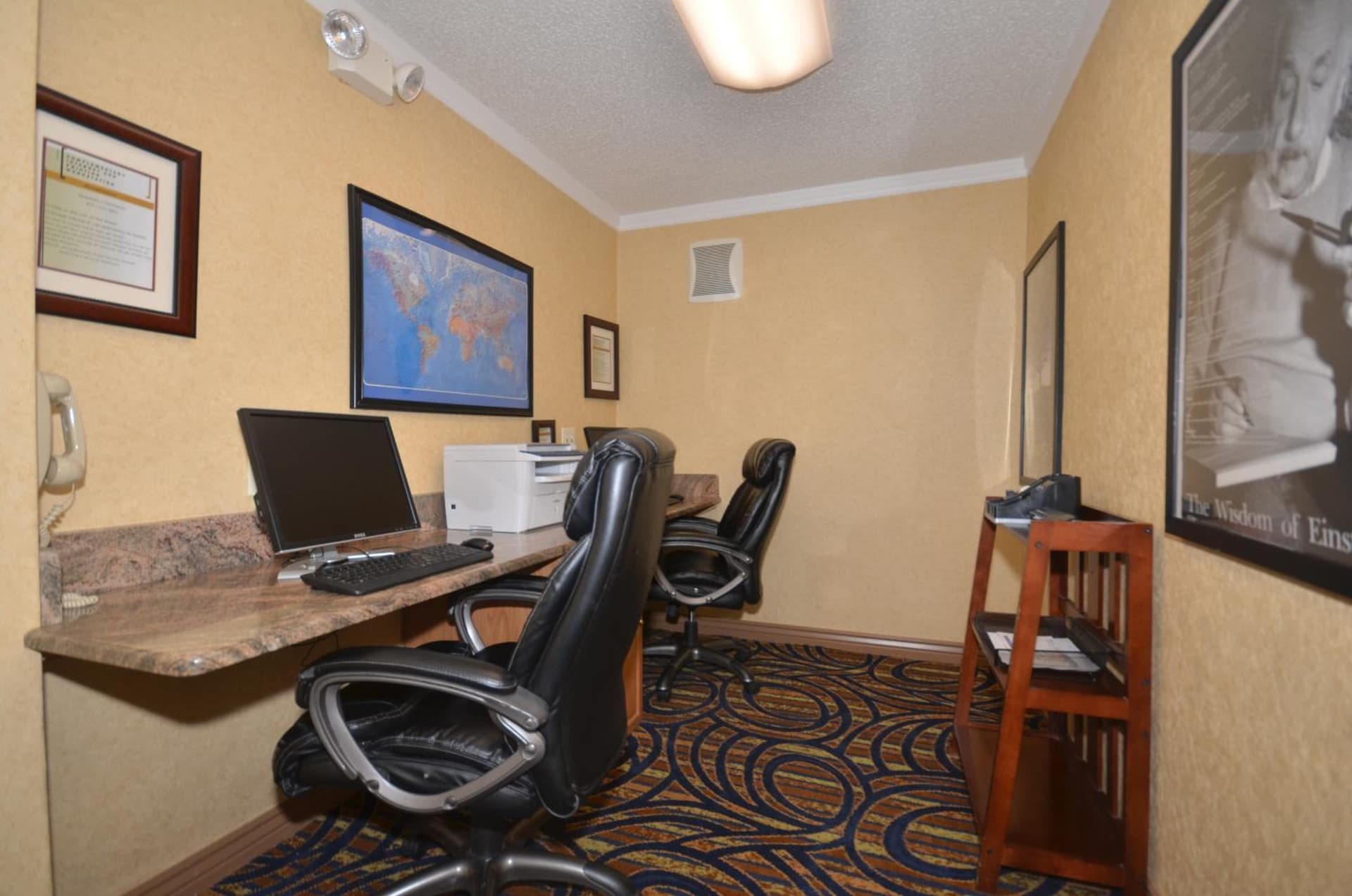 Ramada by Wyndham Santa Fe gallery photo in Santa Fe, NM — image 6