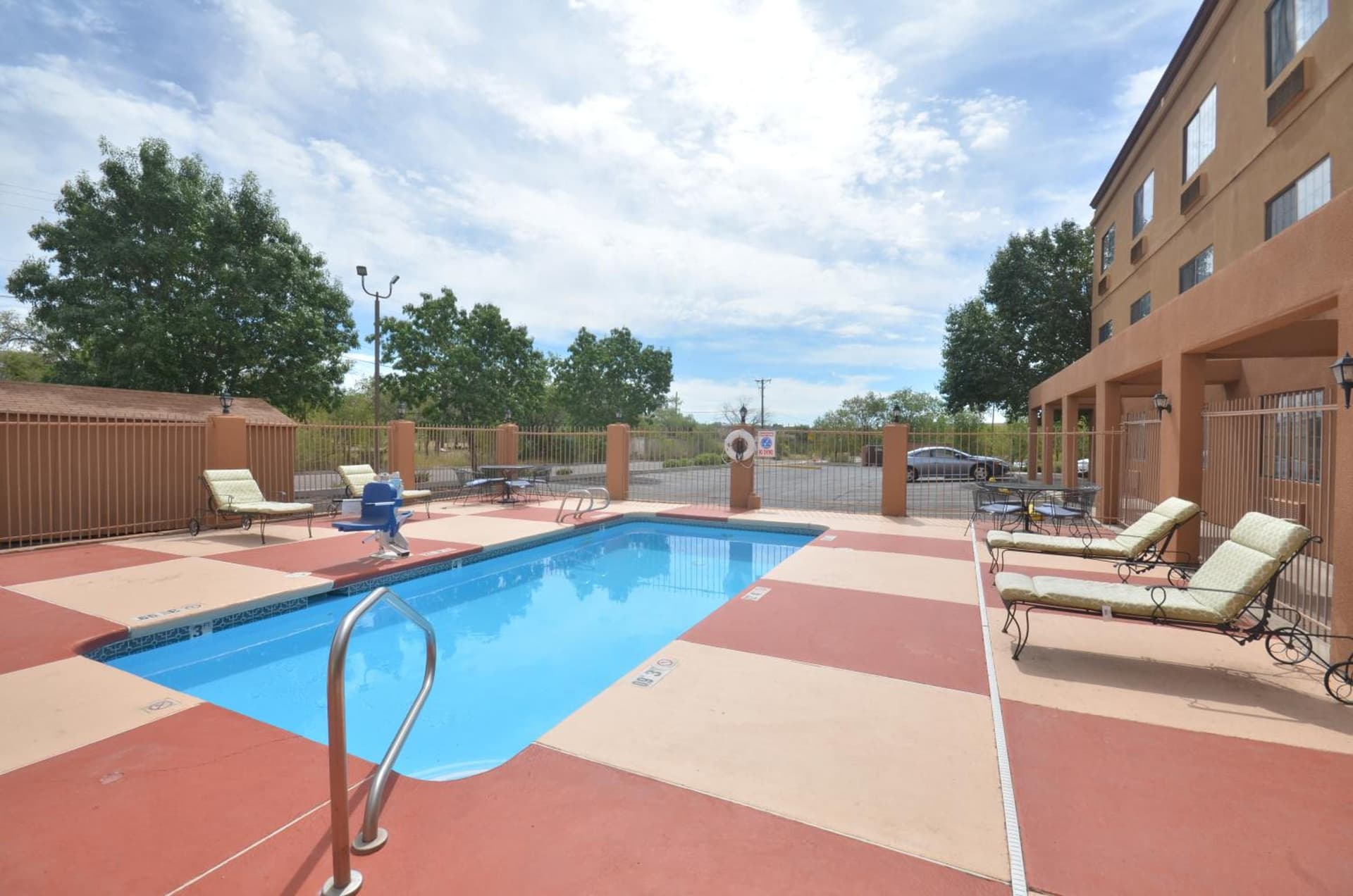 Ramada by Wyndham Santa Fe gallery photo in Santa Fe, NM — image 41