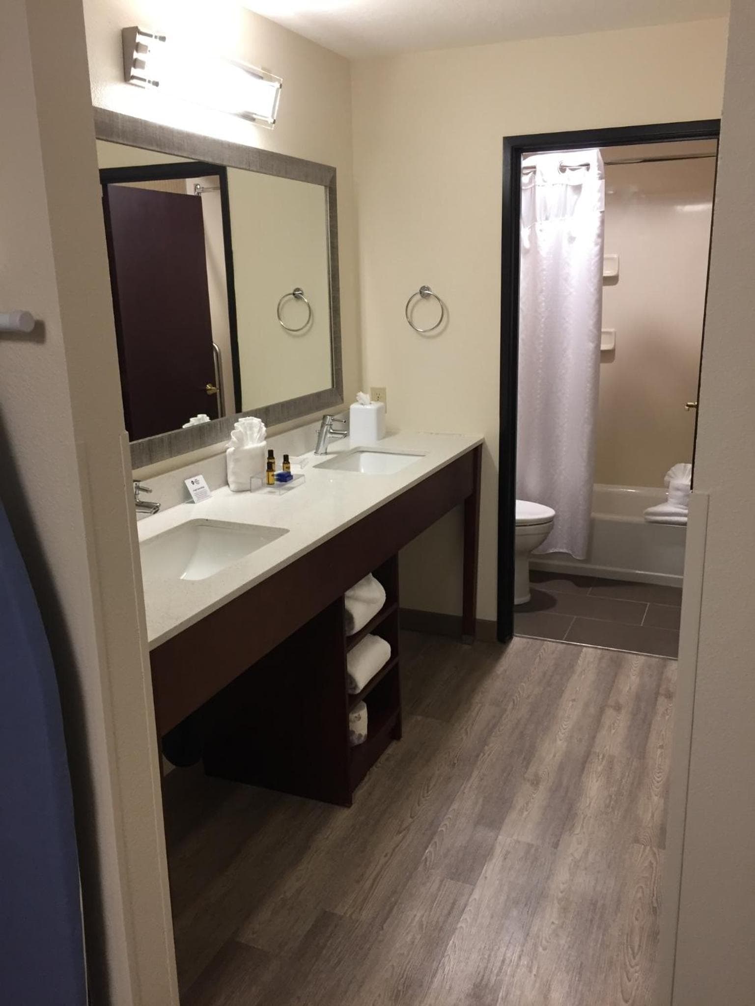 Best Western Plus Portland Airport Hotel & Suites gallery photo in Parkrose, OR — image 23