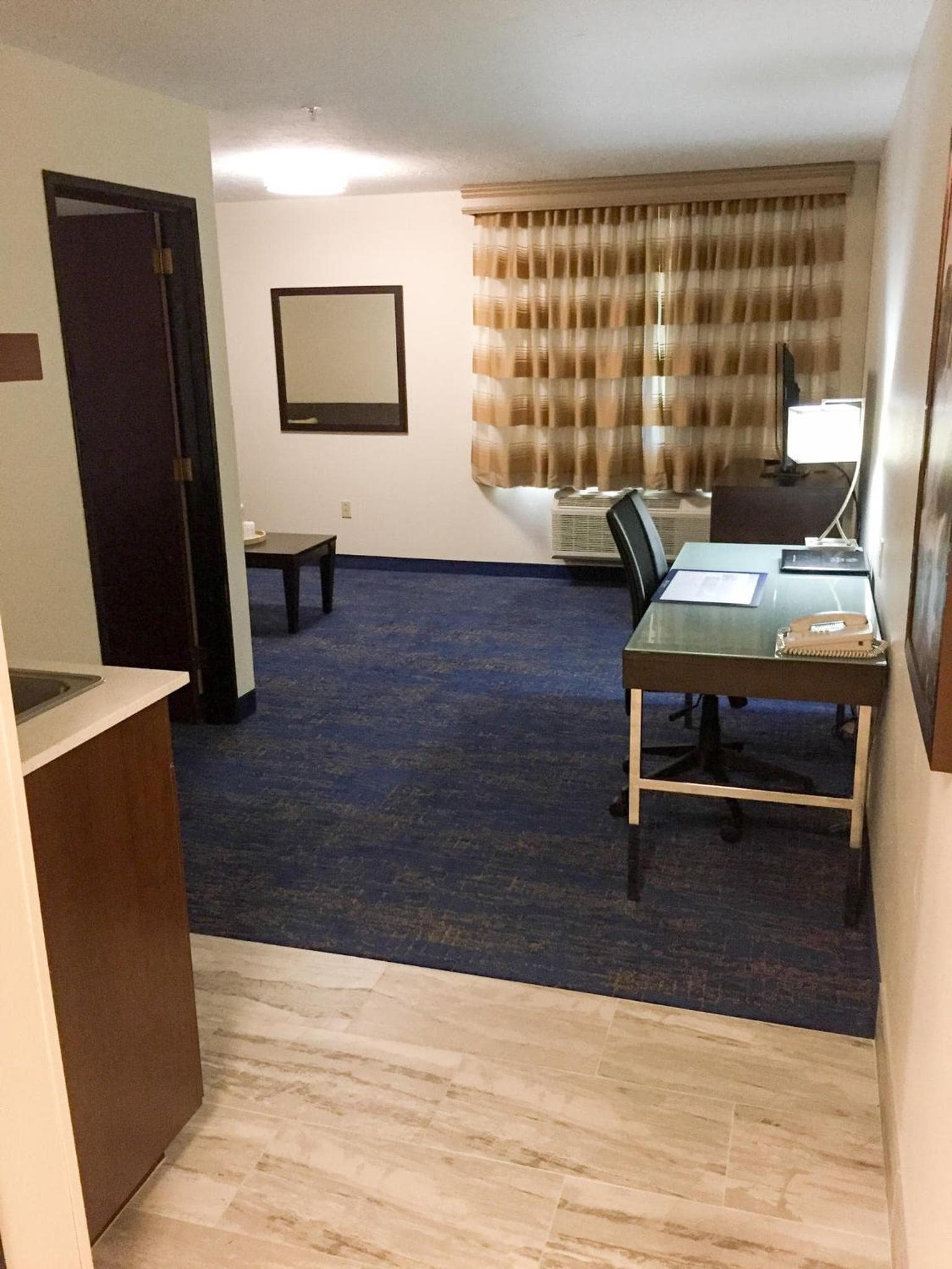 Best Western Plus Portland Airport Hotel & Suites gallery photo in Parkrose, OR — image 42