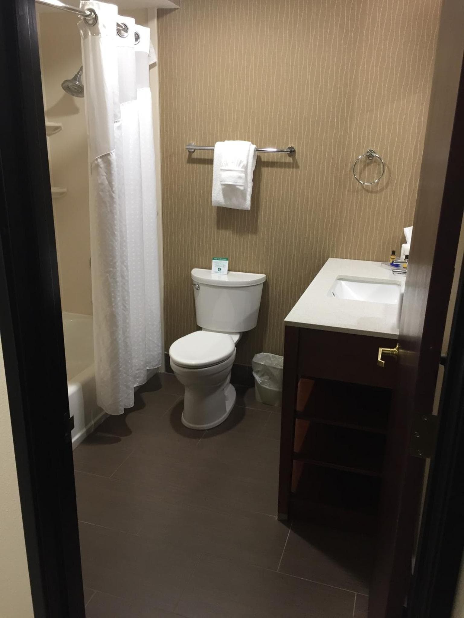 Best Western Plus Portland Airport Hotel & Suites gallery photo in Parkrose, OR — image 69