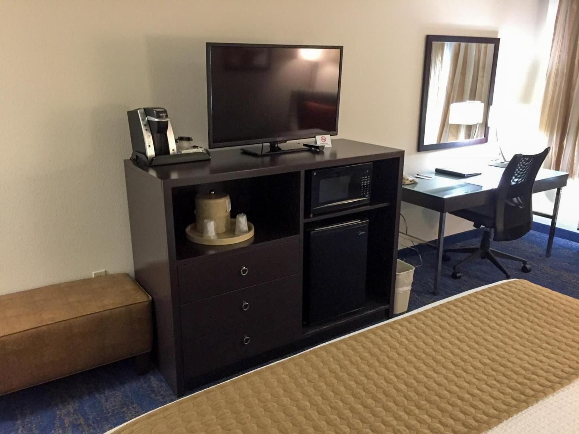 Best Western Plus Portland Airport Hotel & Suites gallery photo in Parkrose, OR — image 86