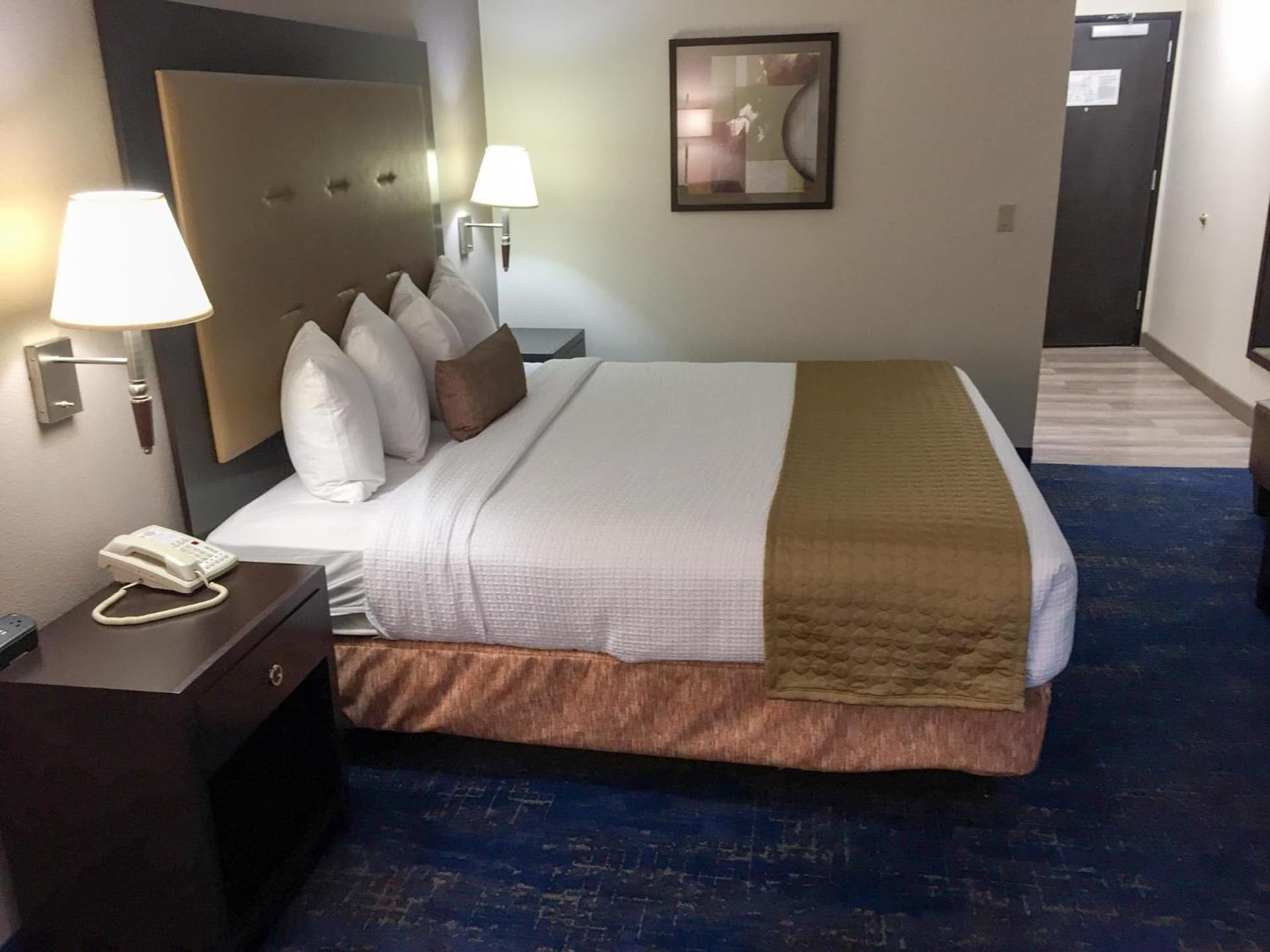 Best Western Plus Portland Airport Hotel & Suites gallery photo in Parkrose, OR — image 9