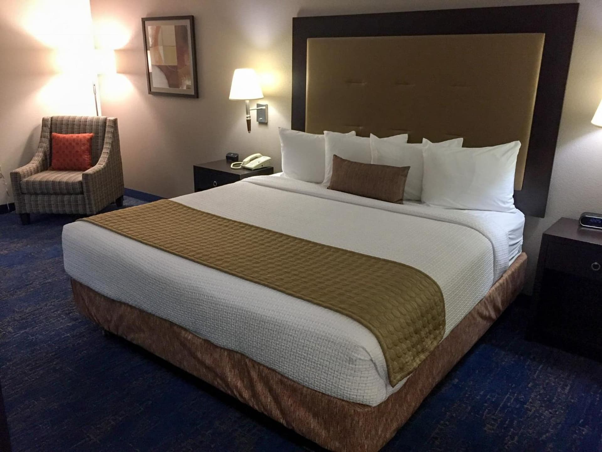 Best Western Plus Portland Airport Hotel & Suites gallery photo in Parkrose, OR — image 19