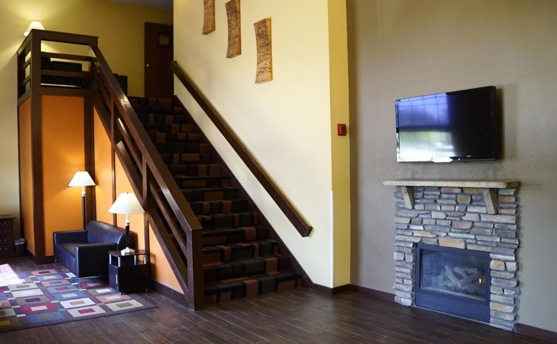 Super 8 by Wyndham La Crosse gallery photo in La Crosse, WI — image 14