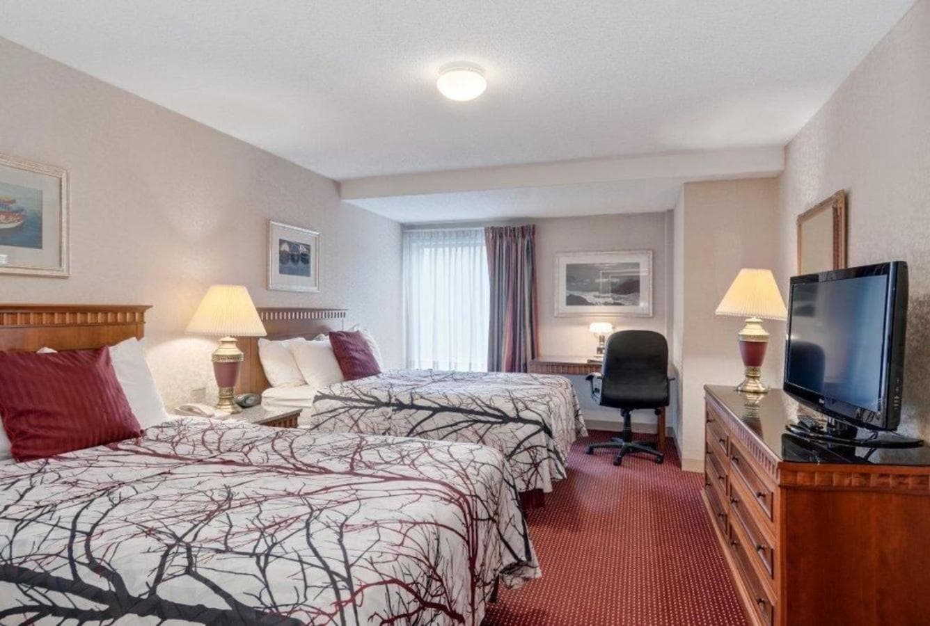 Best Western Plus Portsmouth Hotel & Suites gallery photo in Portsmouth, NH — image 43