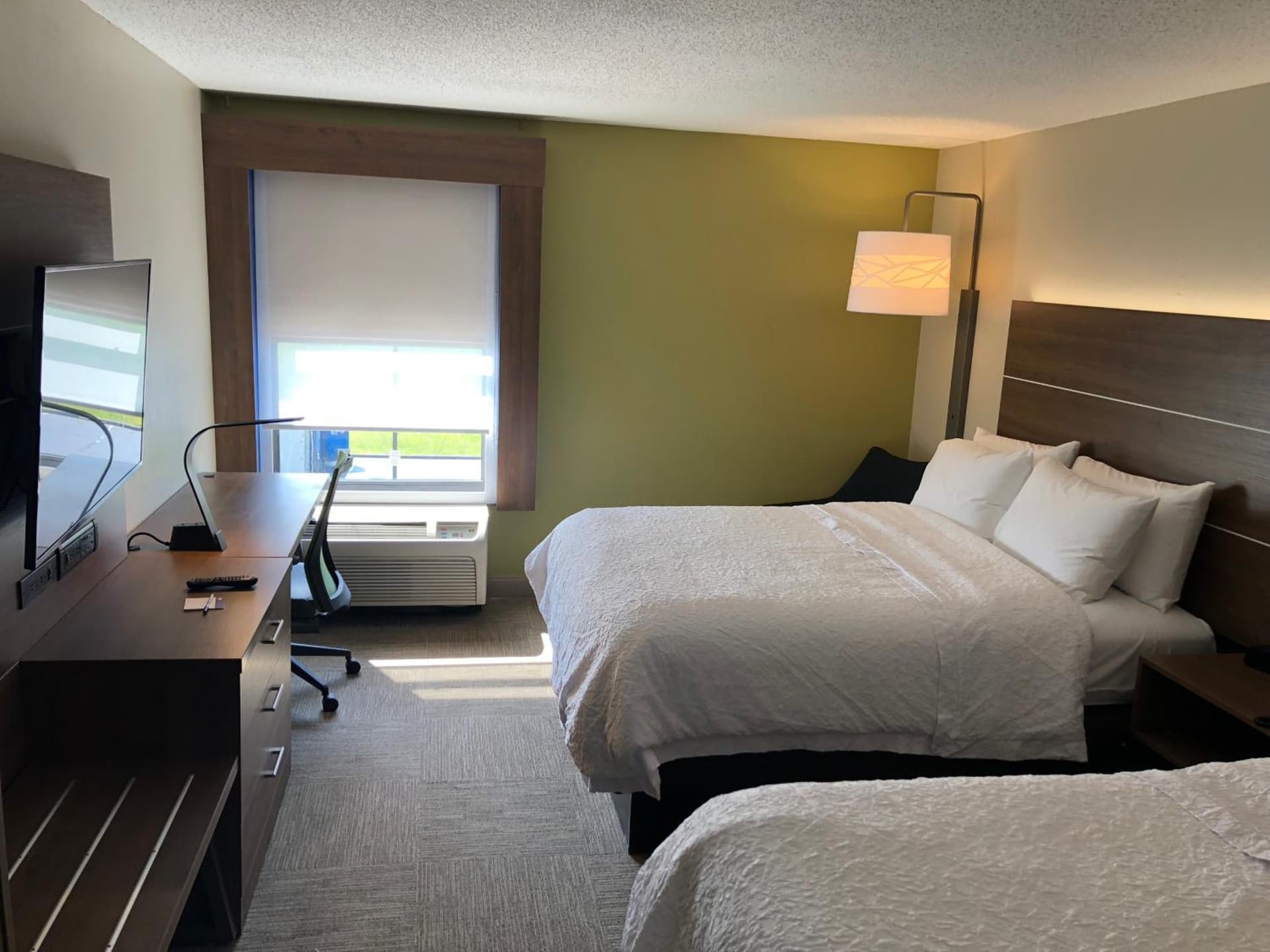 Holiday Inn Express - Horse Cave by IHG interior in Horse Cave, KY — gallery photo 2
